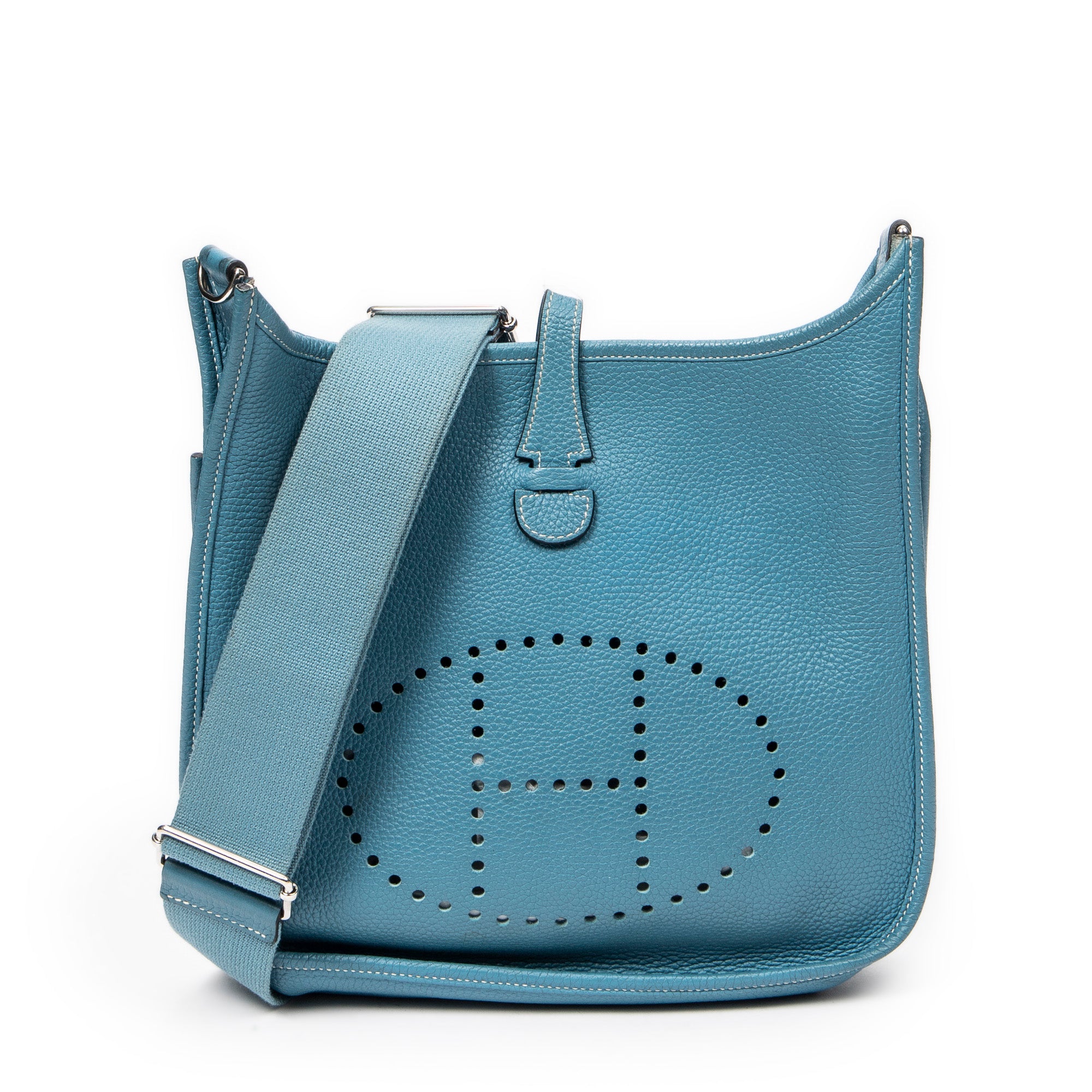 Evelyne III PM