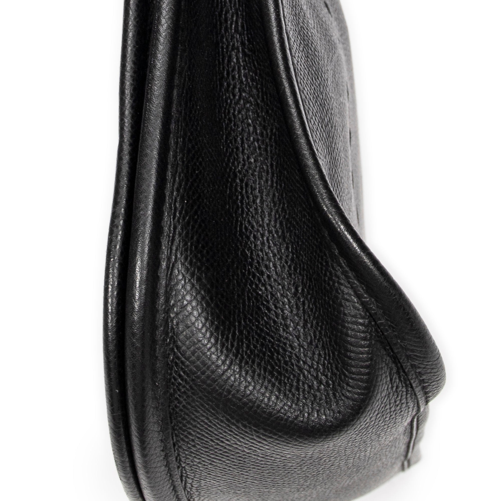 Evelyne III PM