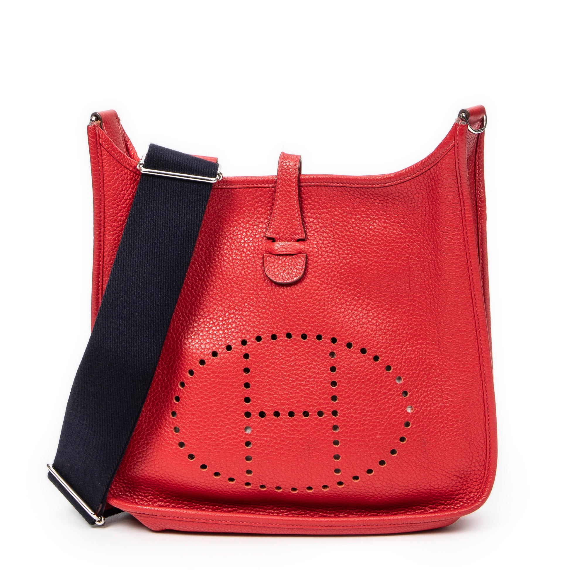 Evelyne III PM