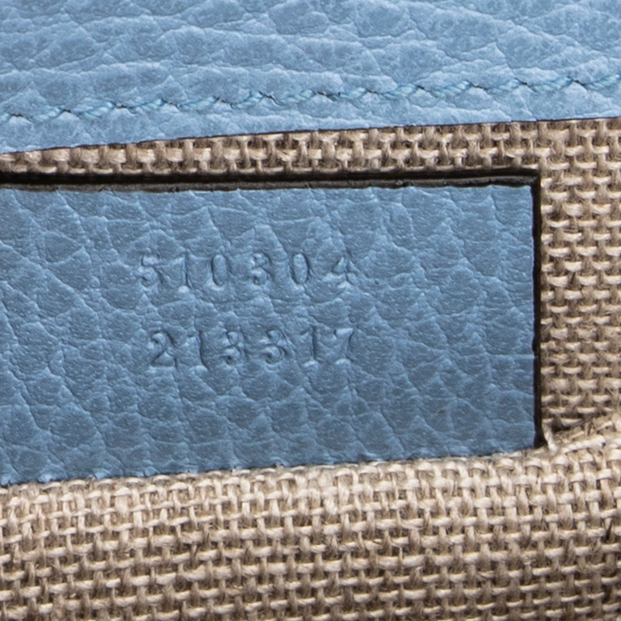 Small Interlocking GG Chain Crossbody 