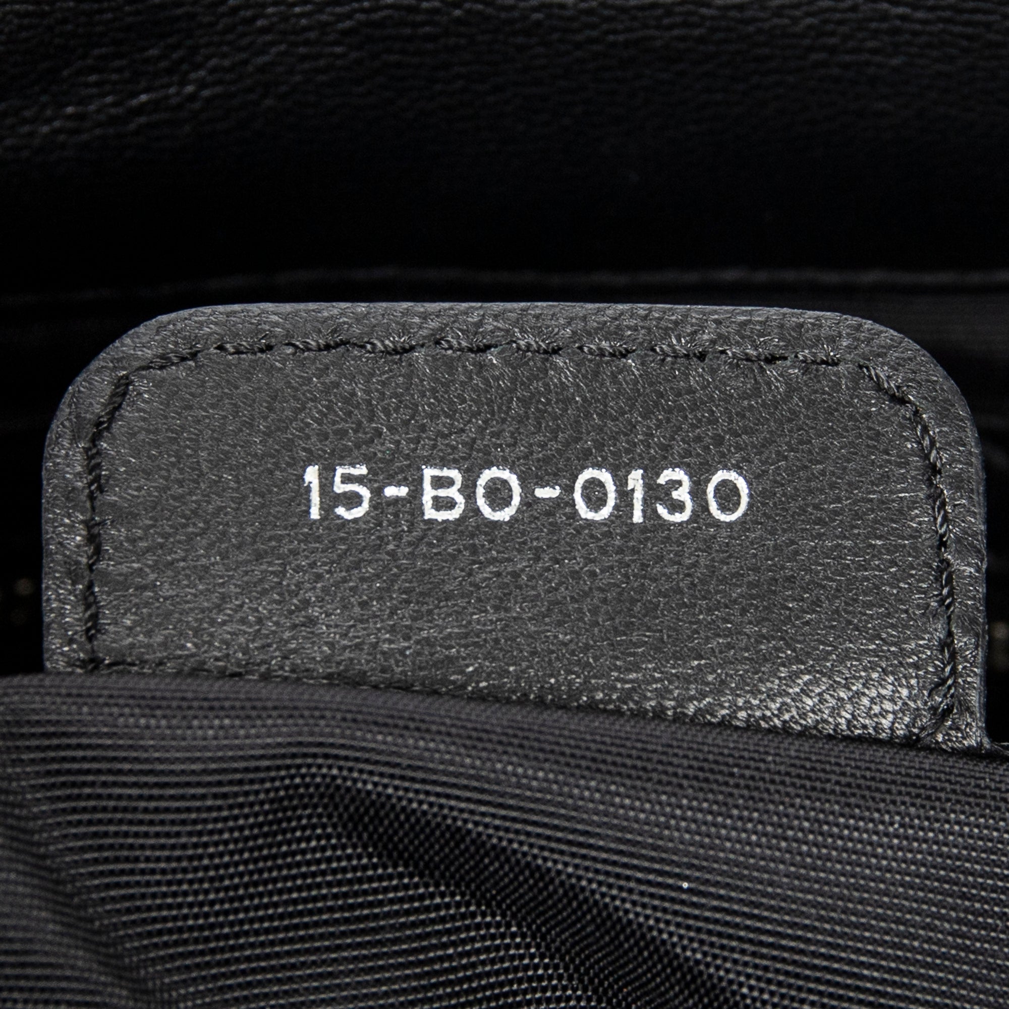 Medium New Lock Flap 