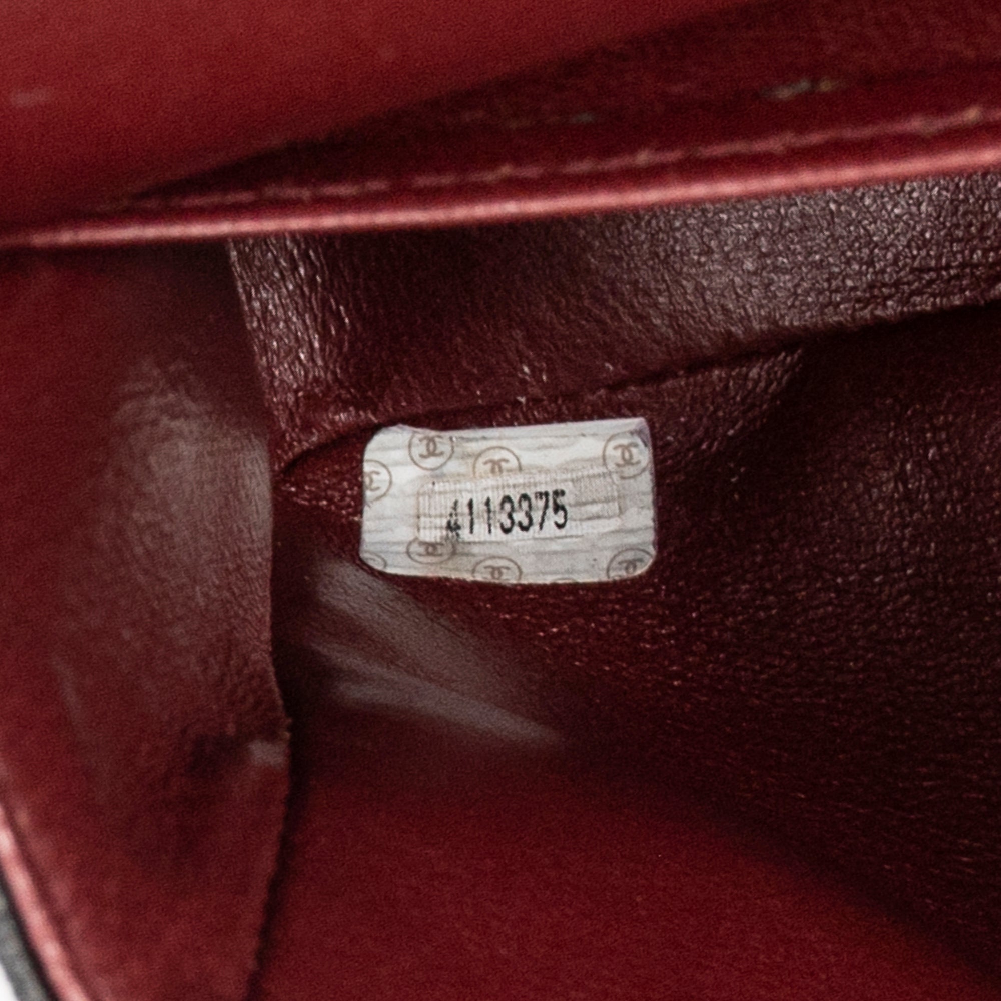 Classic Double Flap 26