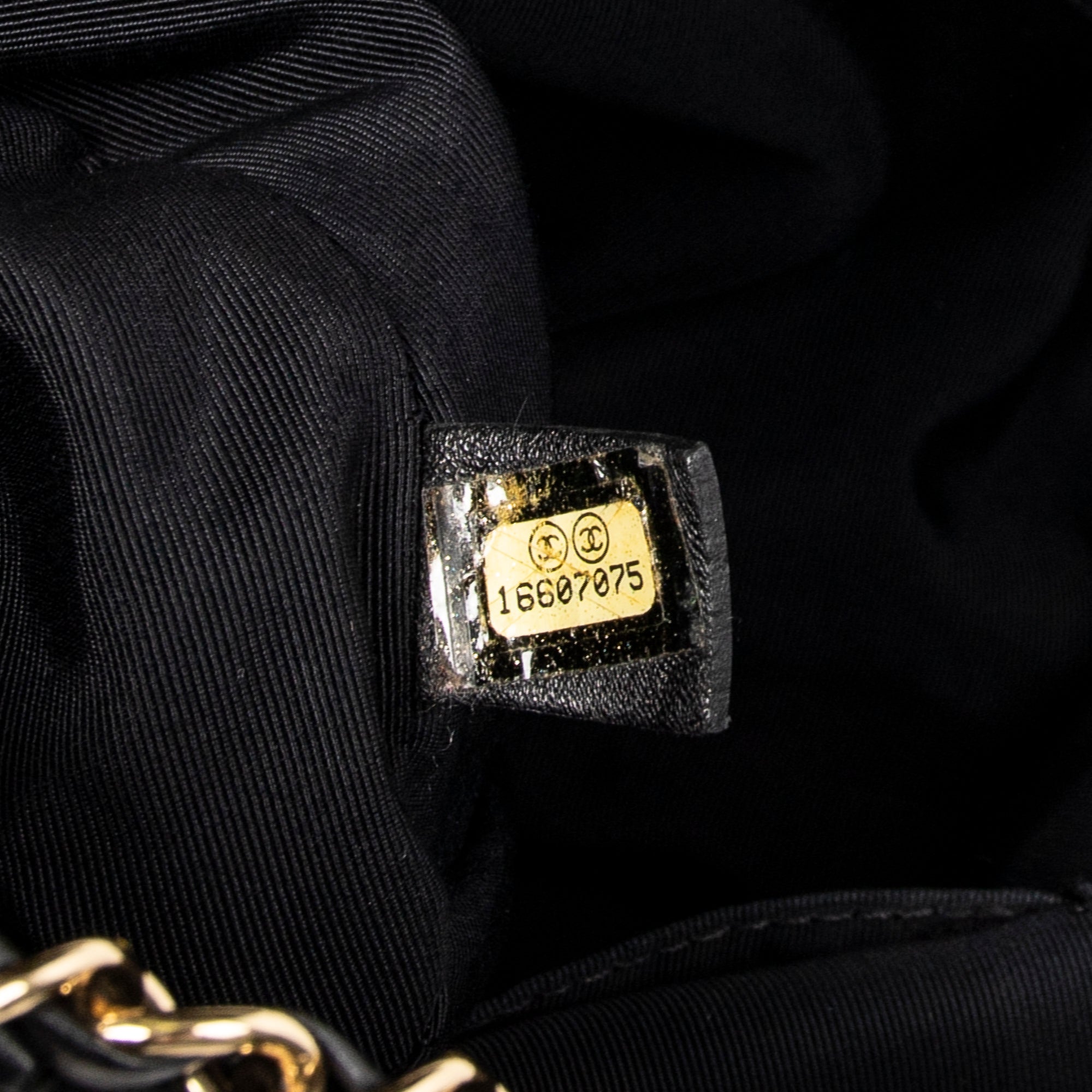 Small Chain Me Tote 
