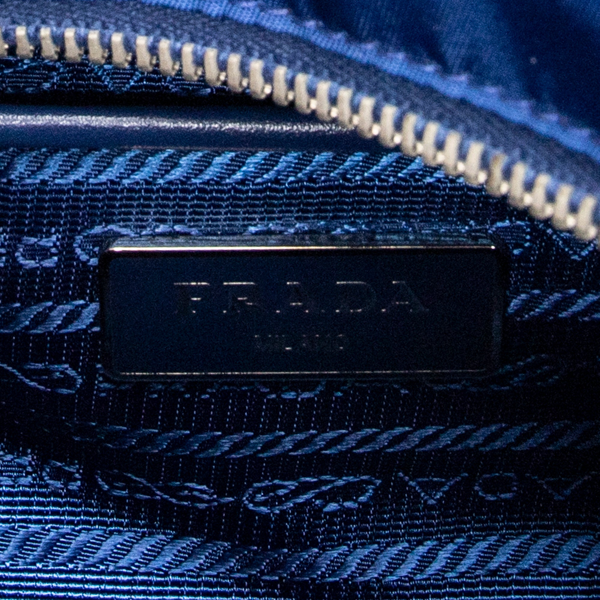Small Convertible Zip Tote 