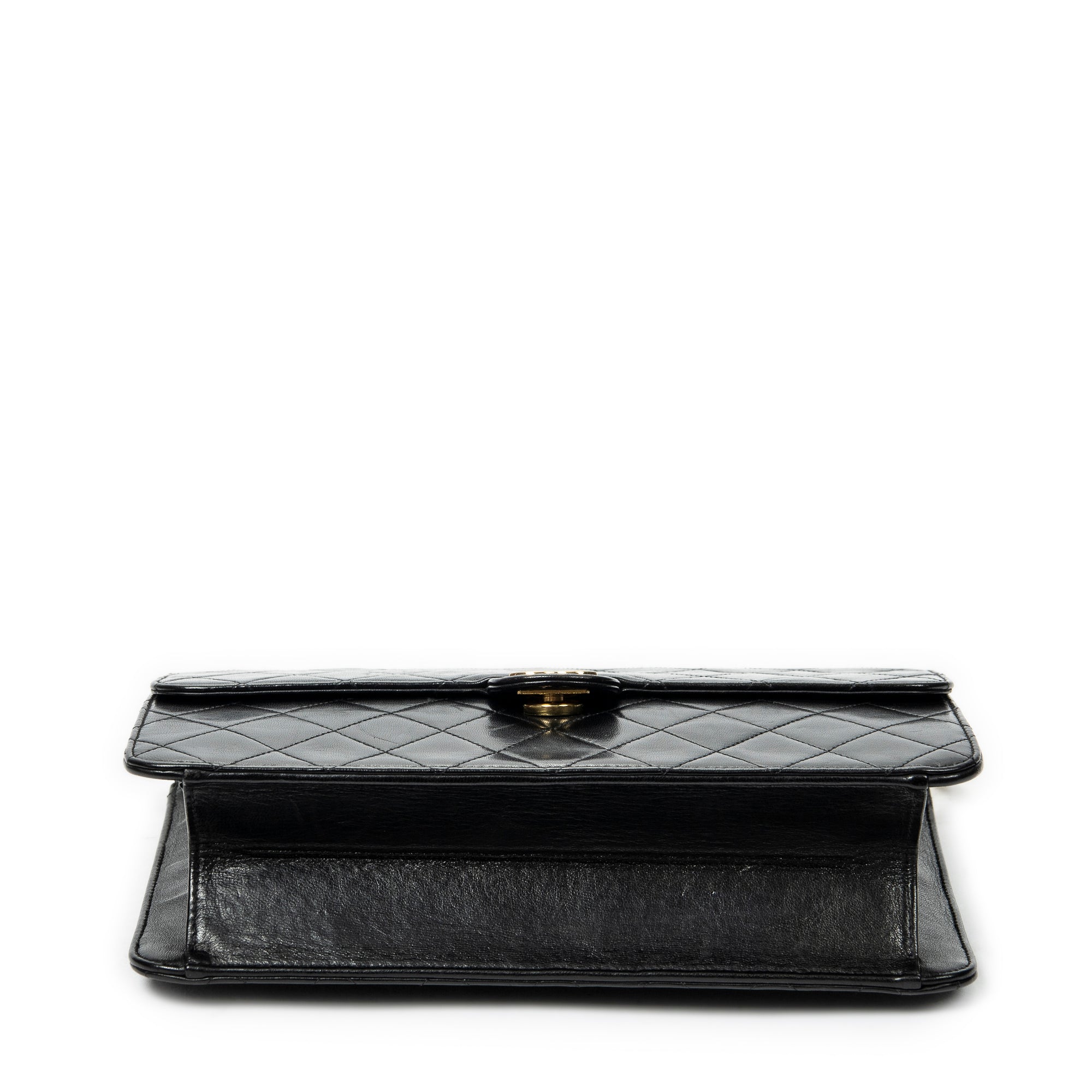 Vintage Push Lock Straight Flap 