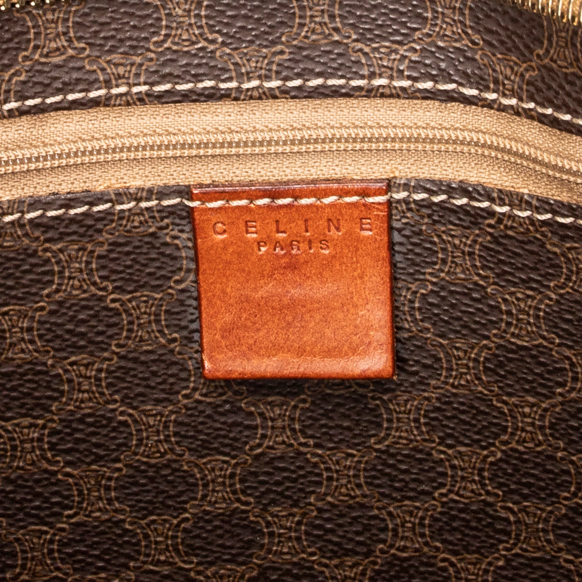 Square Zip Shopping Tote 