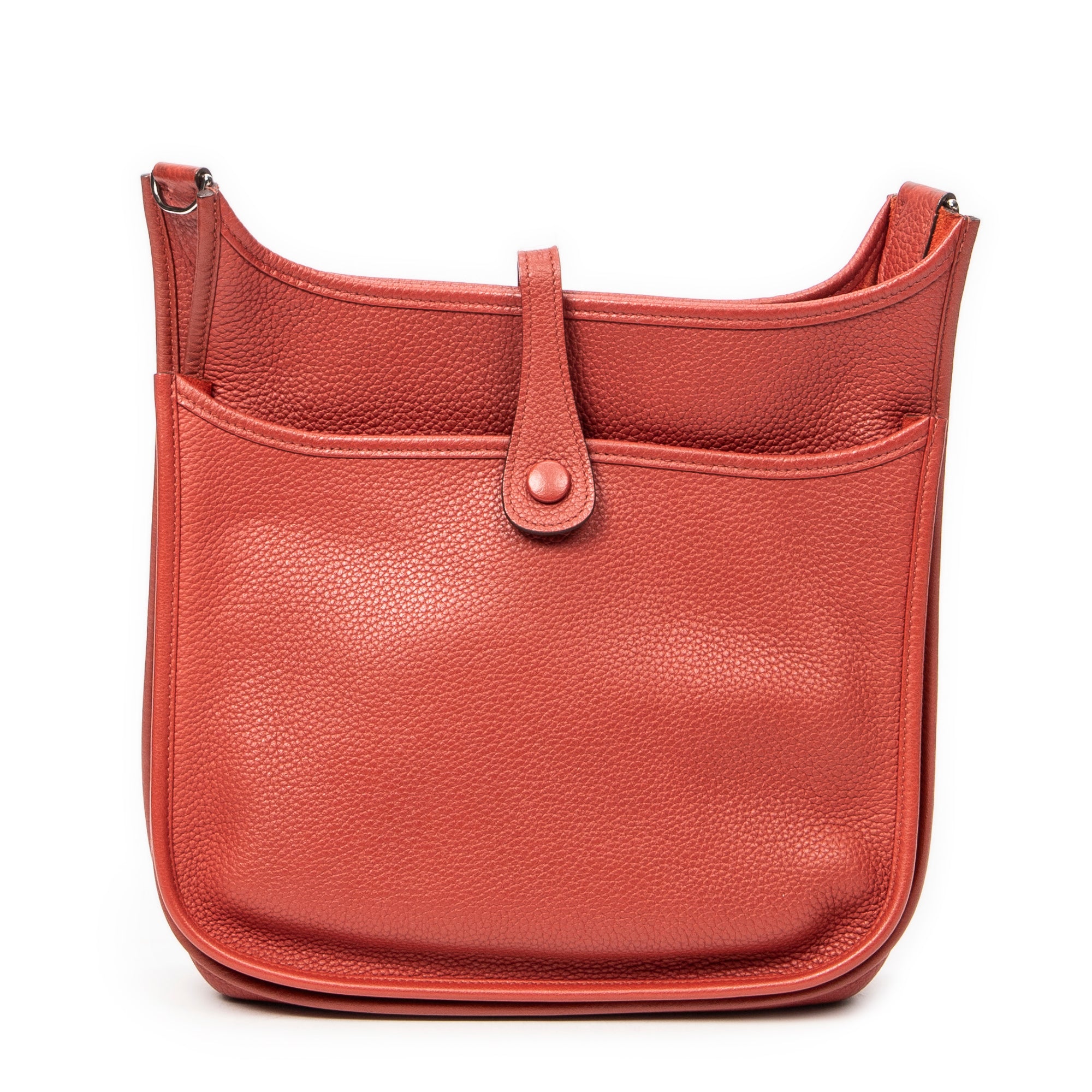 Evelyne III PM