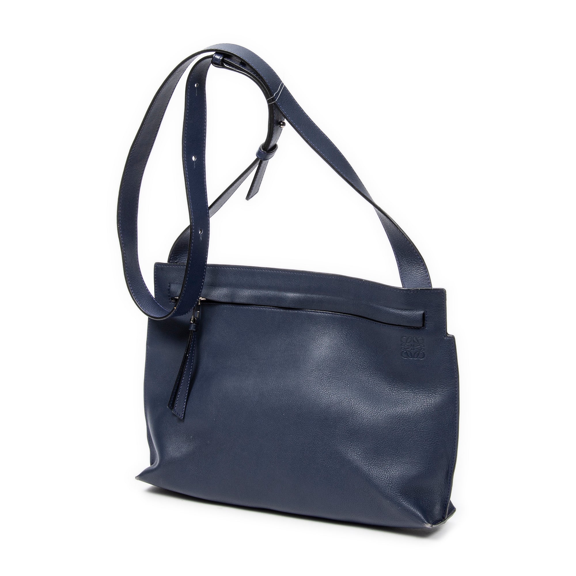 Medium T Messenger 