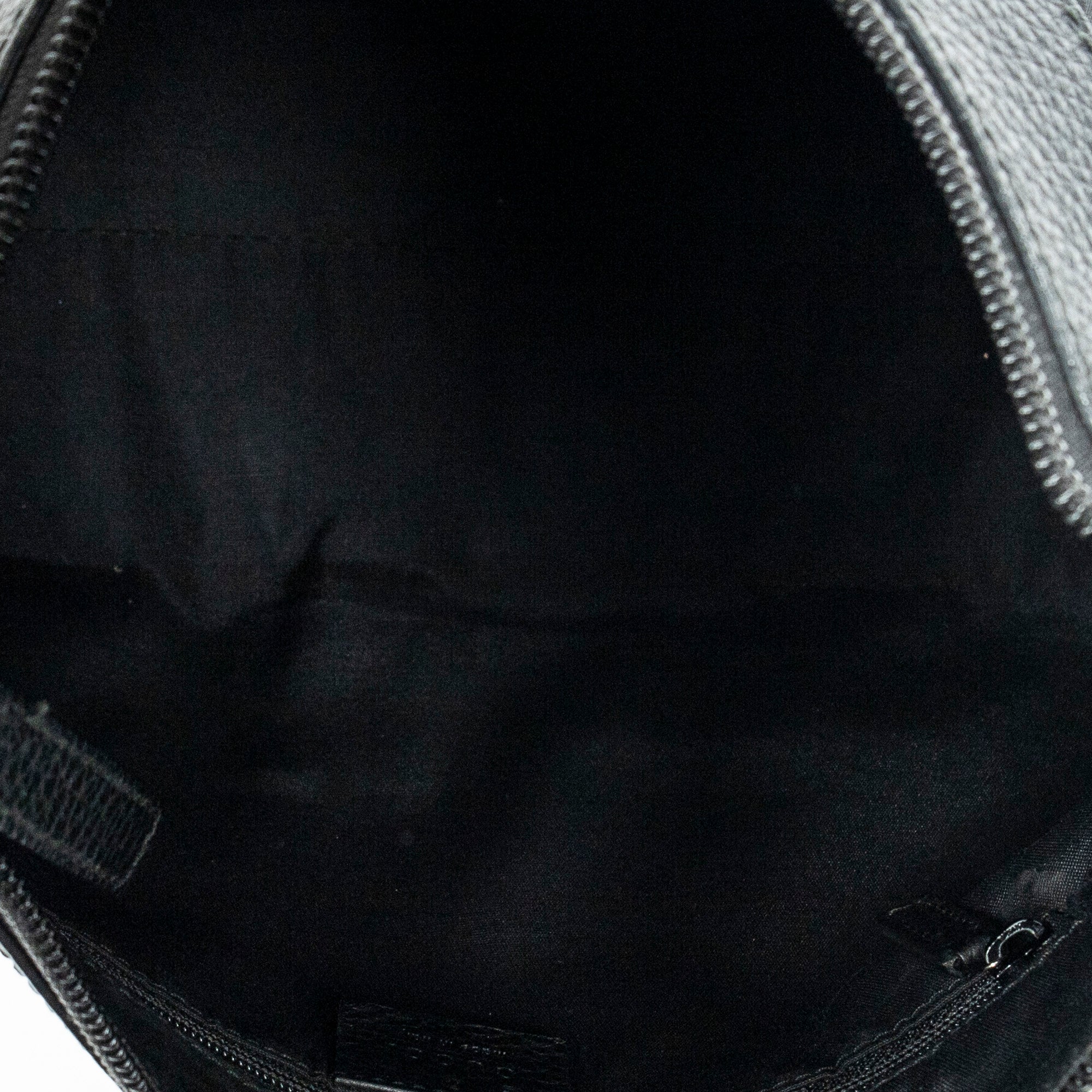 Small D-Ring Hobo 
