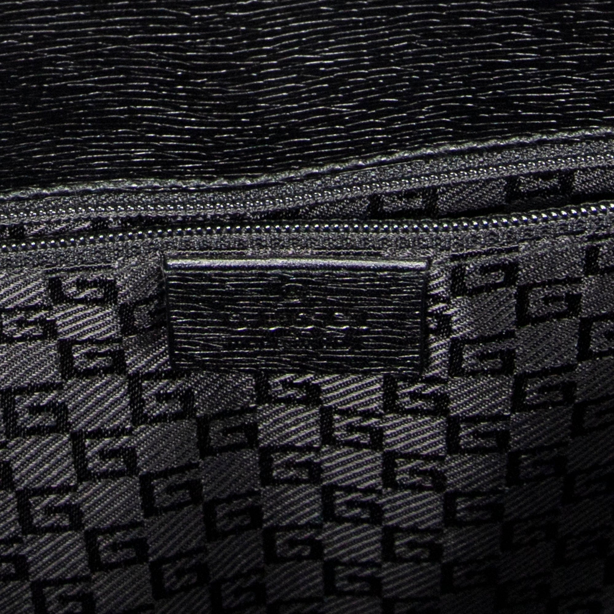 G Buckle Logo Open Tote 