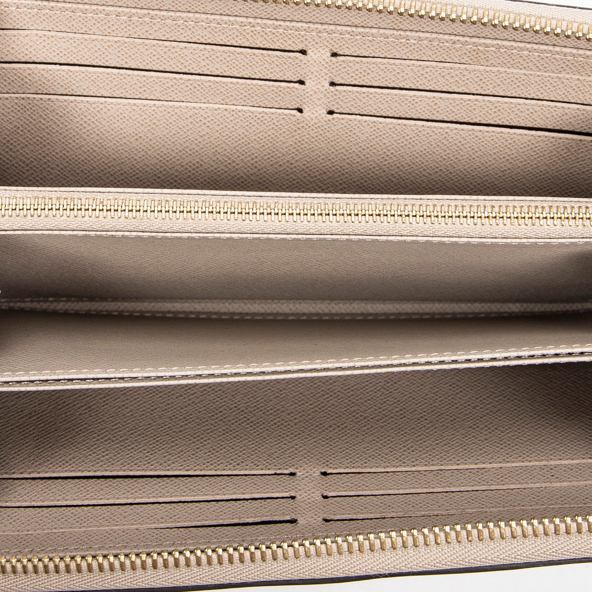 Zippy Wallet 