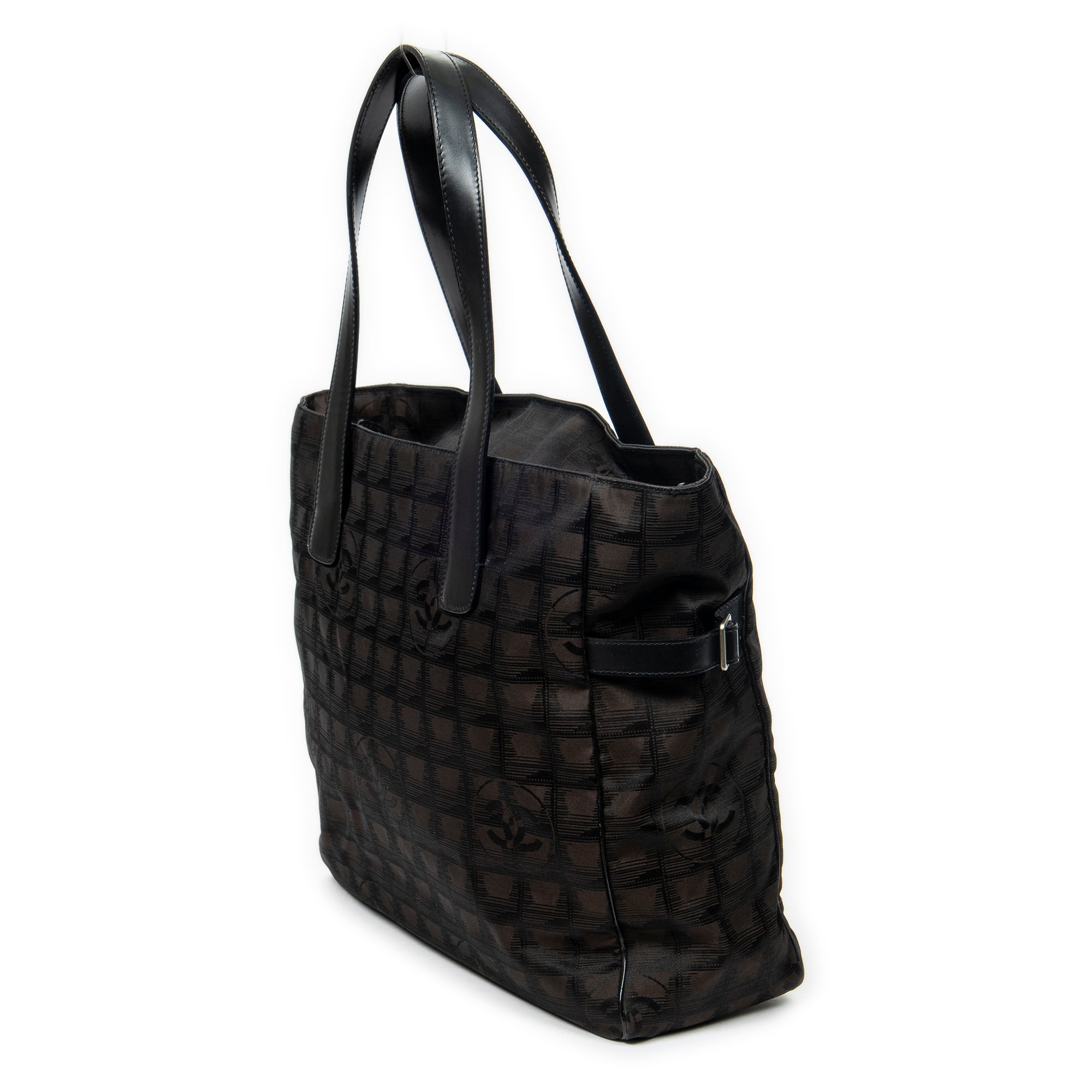 New Travel Line Tote 