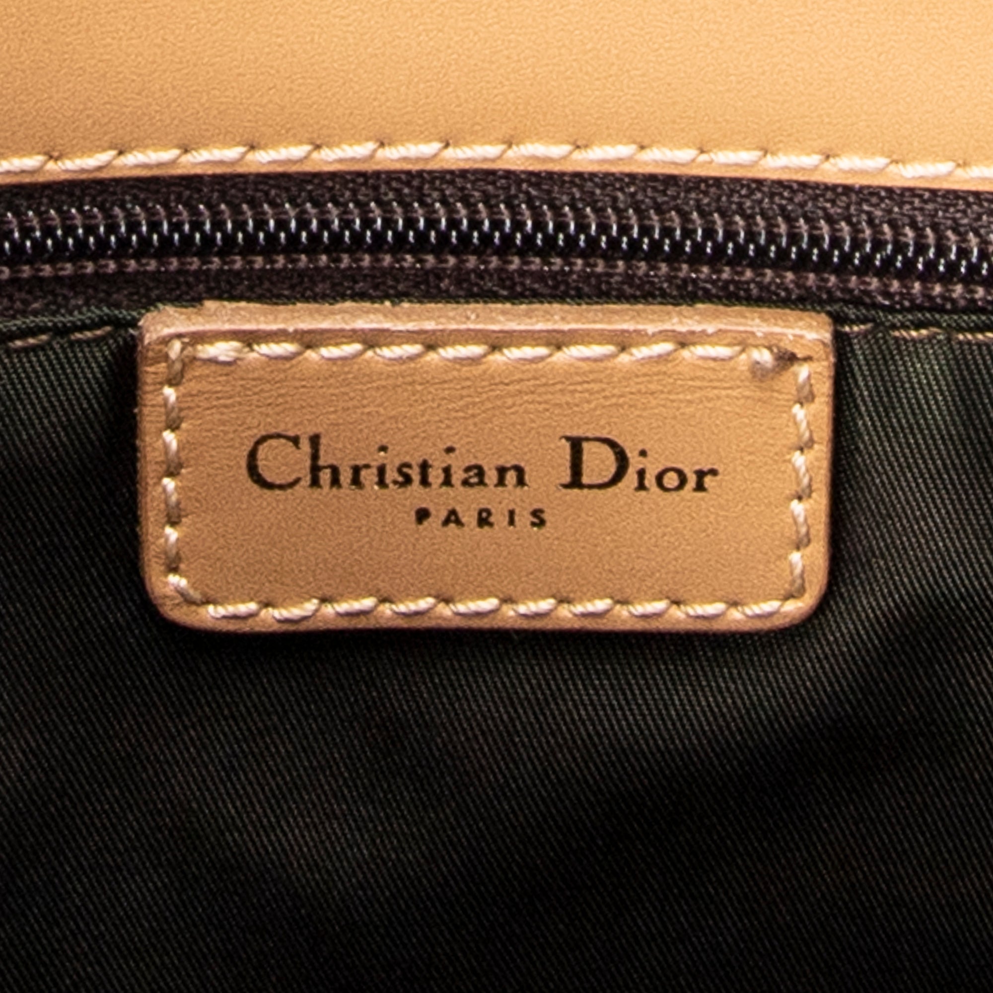 Trotter Front Pocket Tote 