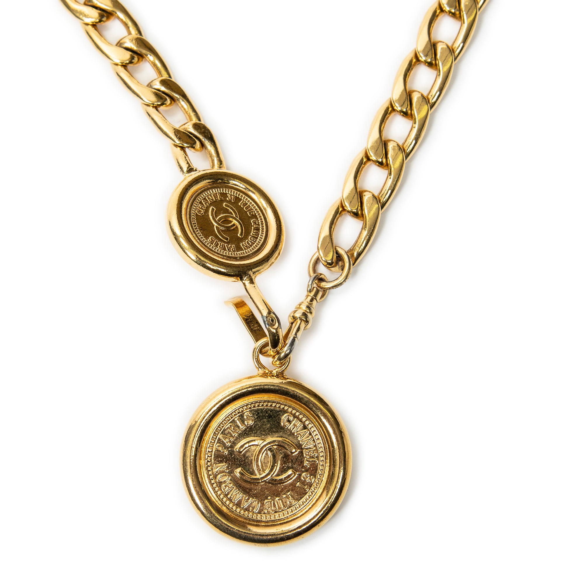 CC Medallion Chain Belt 