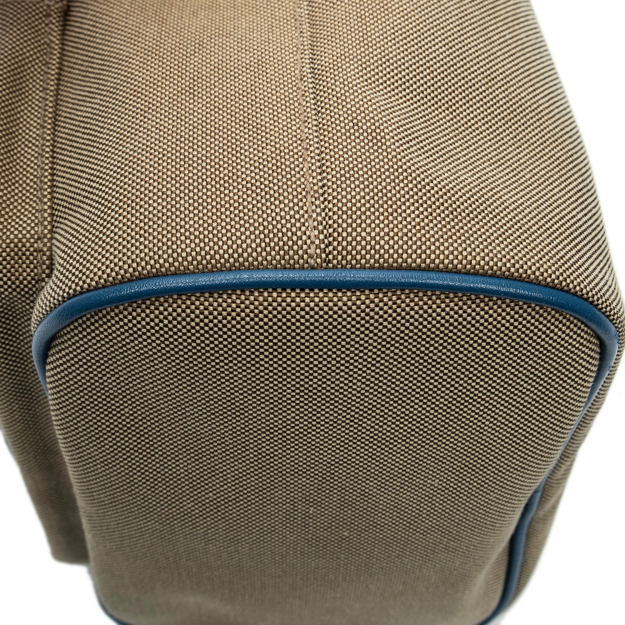 Small Jacquard Bucket 