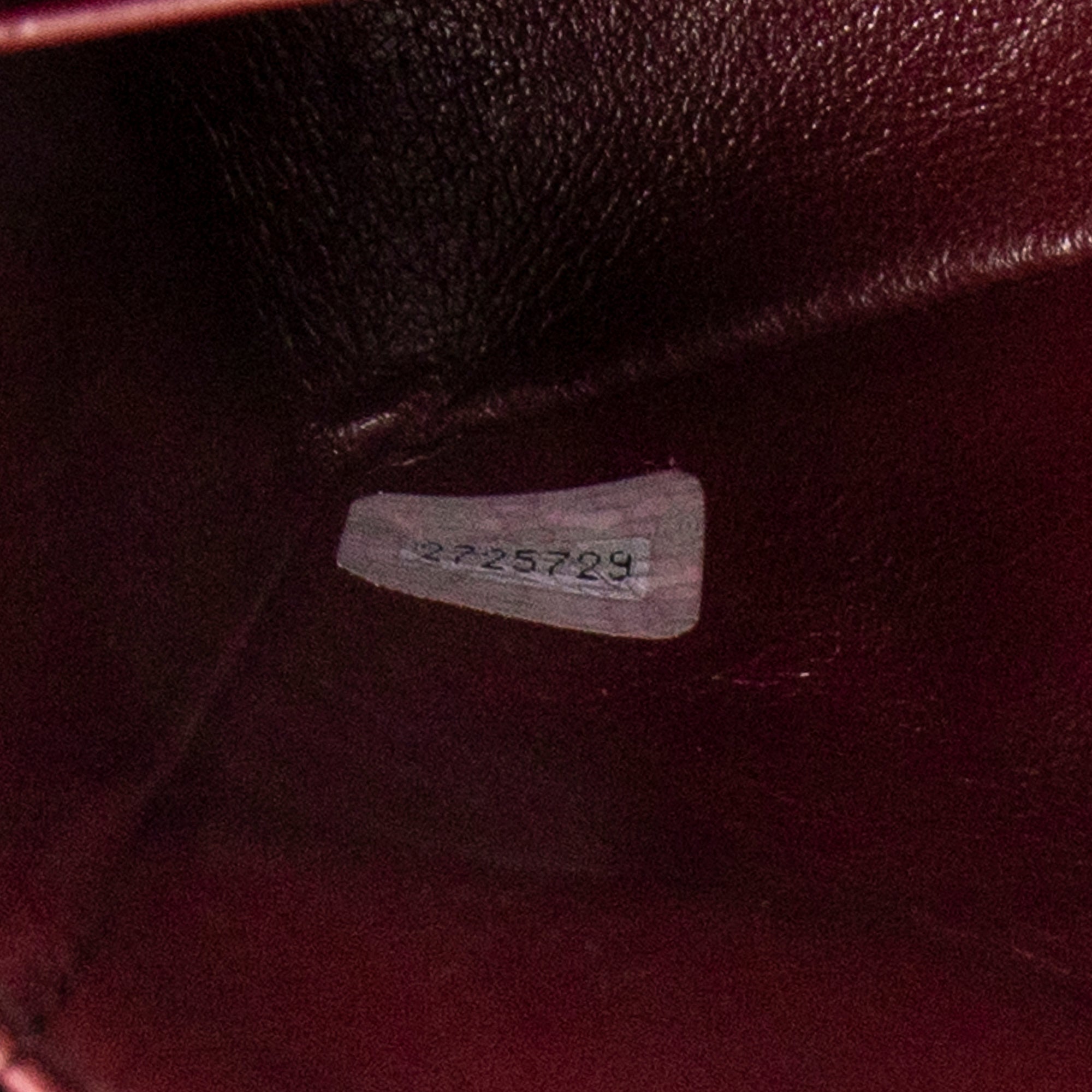 Classic Double Flap 23