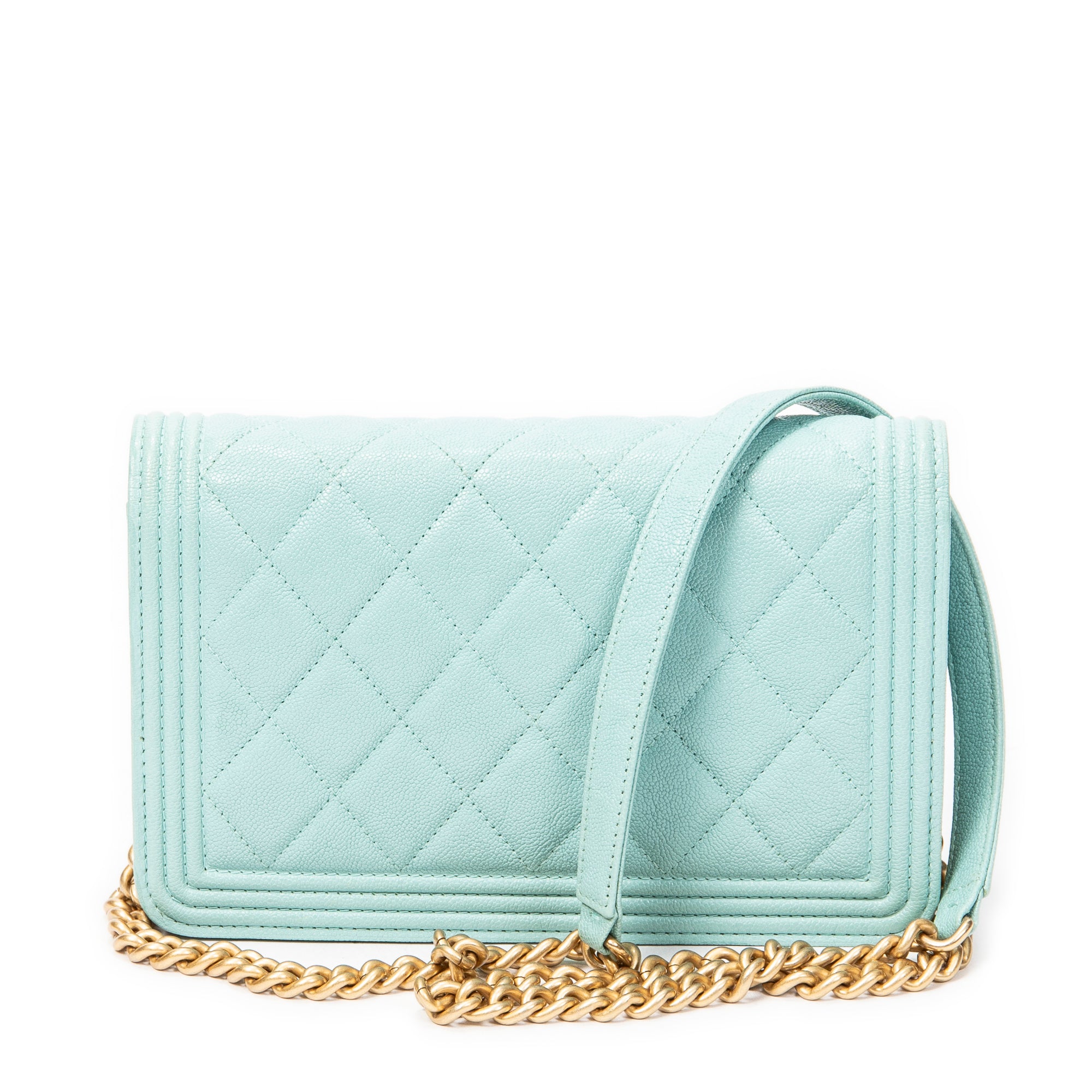 Boy Wallet on Chain 