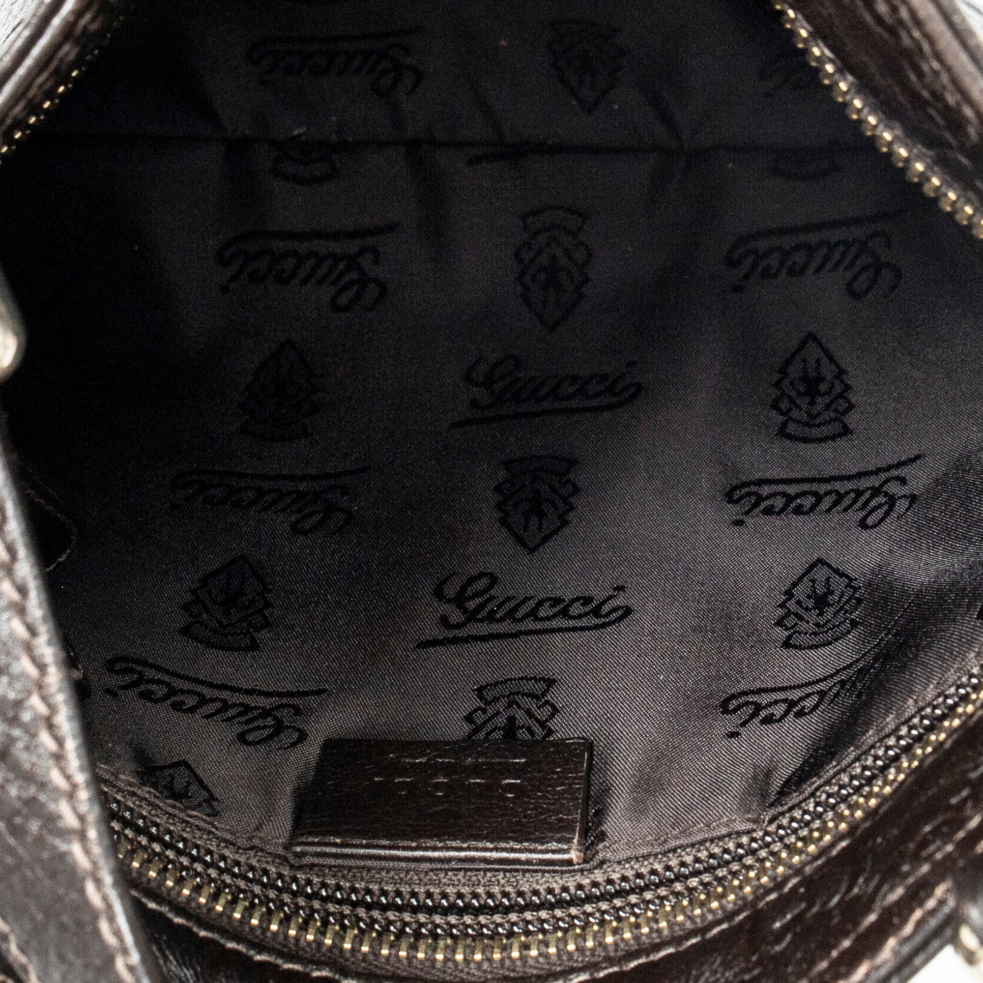 Small Flat Messenger 