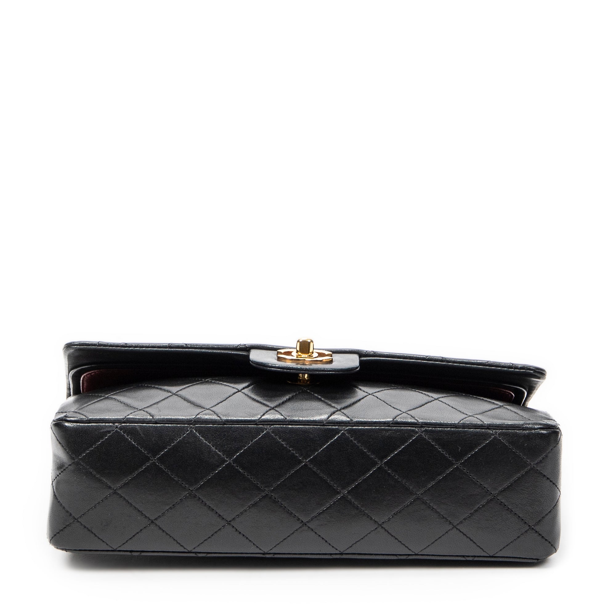 Classic Double Flap 26