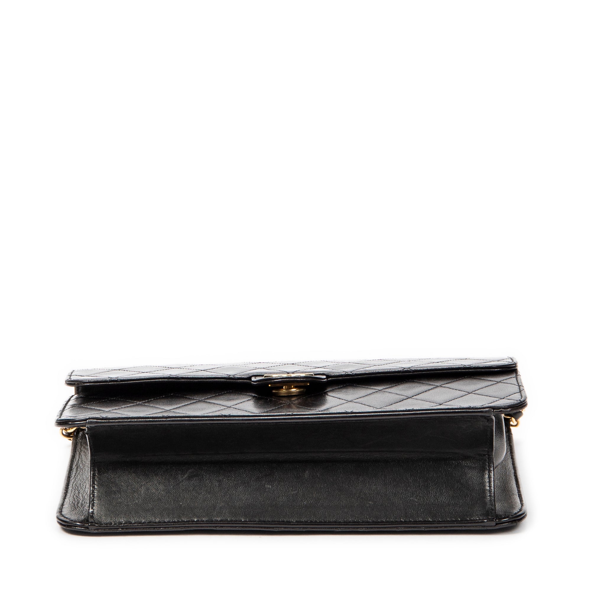 Vintage Push Lock Straight Flap 