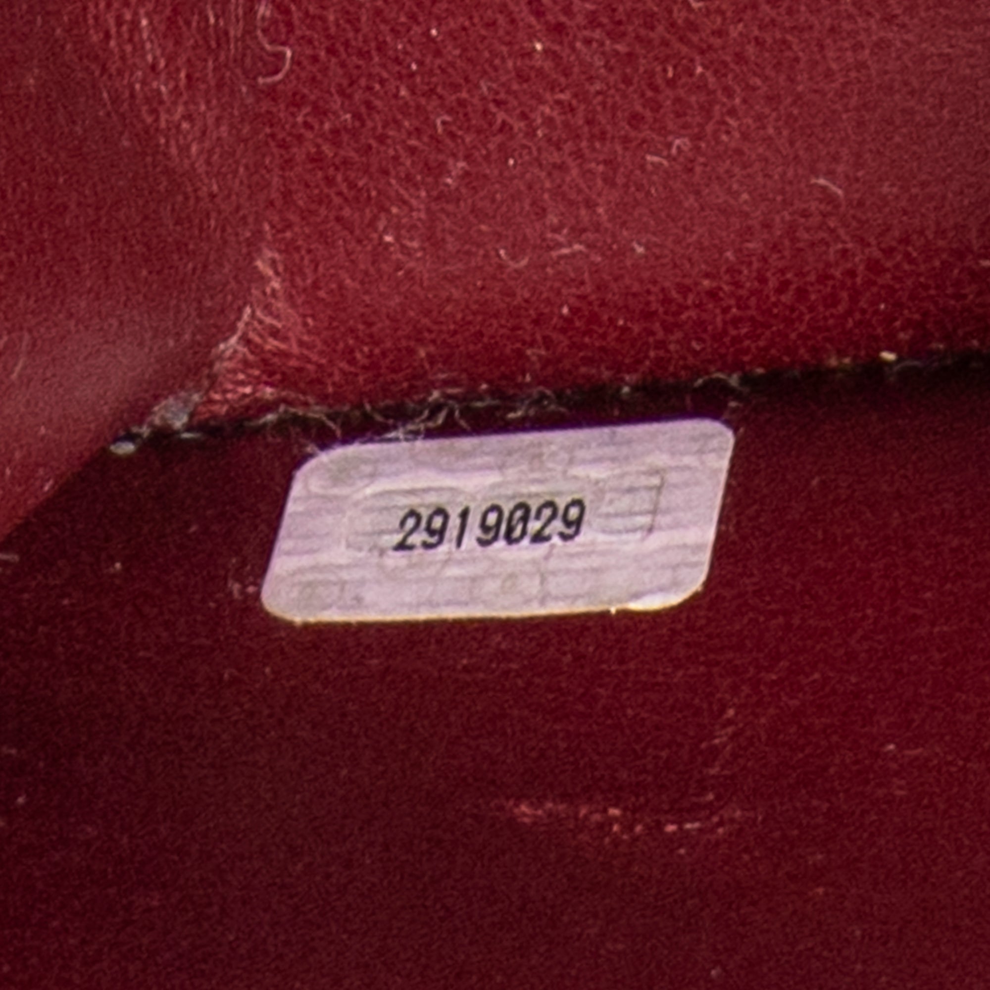Vintage Push Lock Straight Flap 