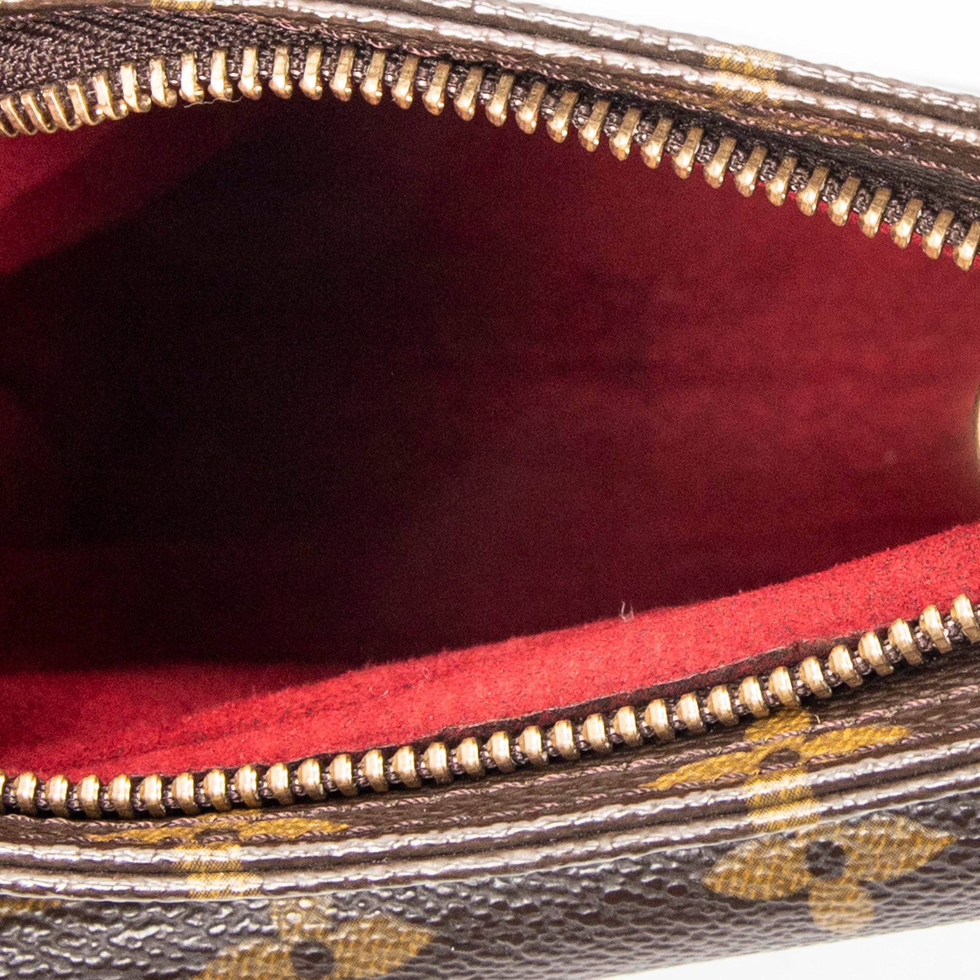 Partition Wristlet 