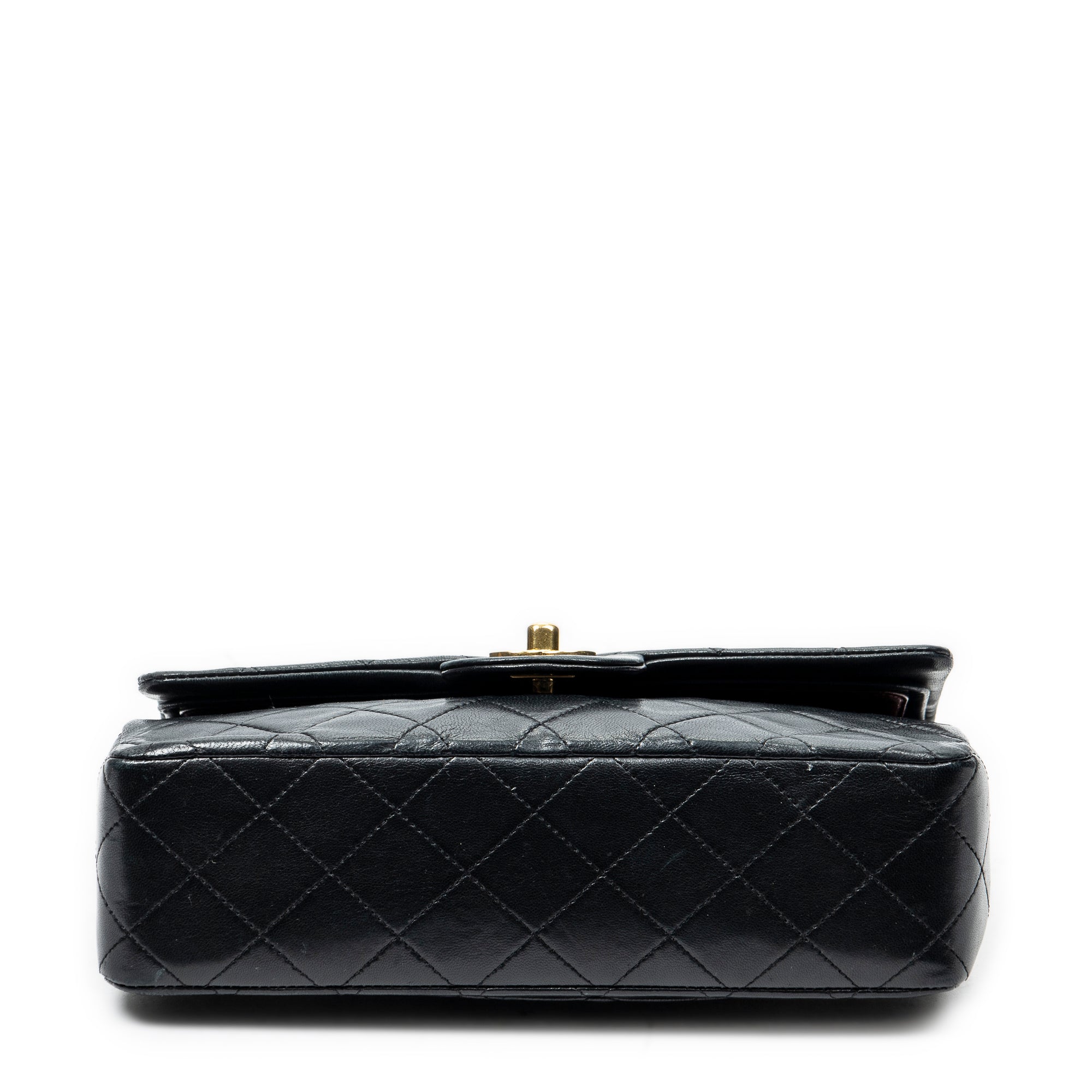Classic Double Flap 23