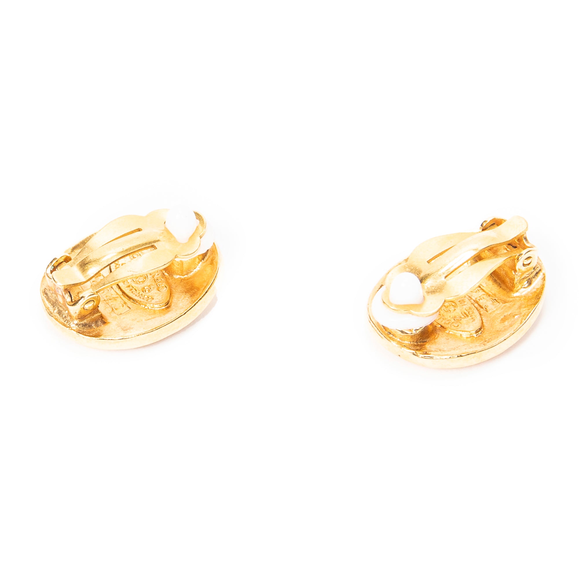 CC Oval Clip On Earrings 