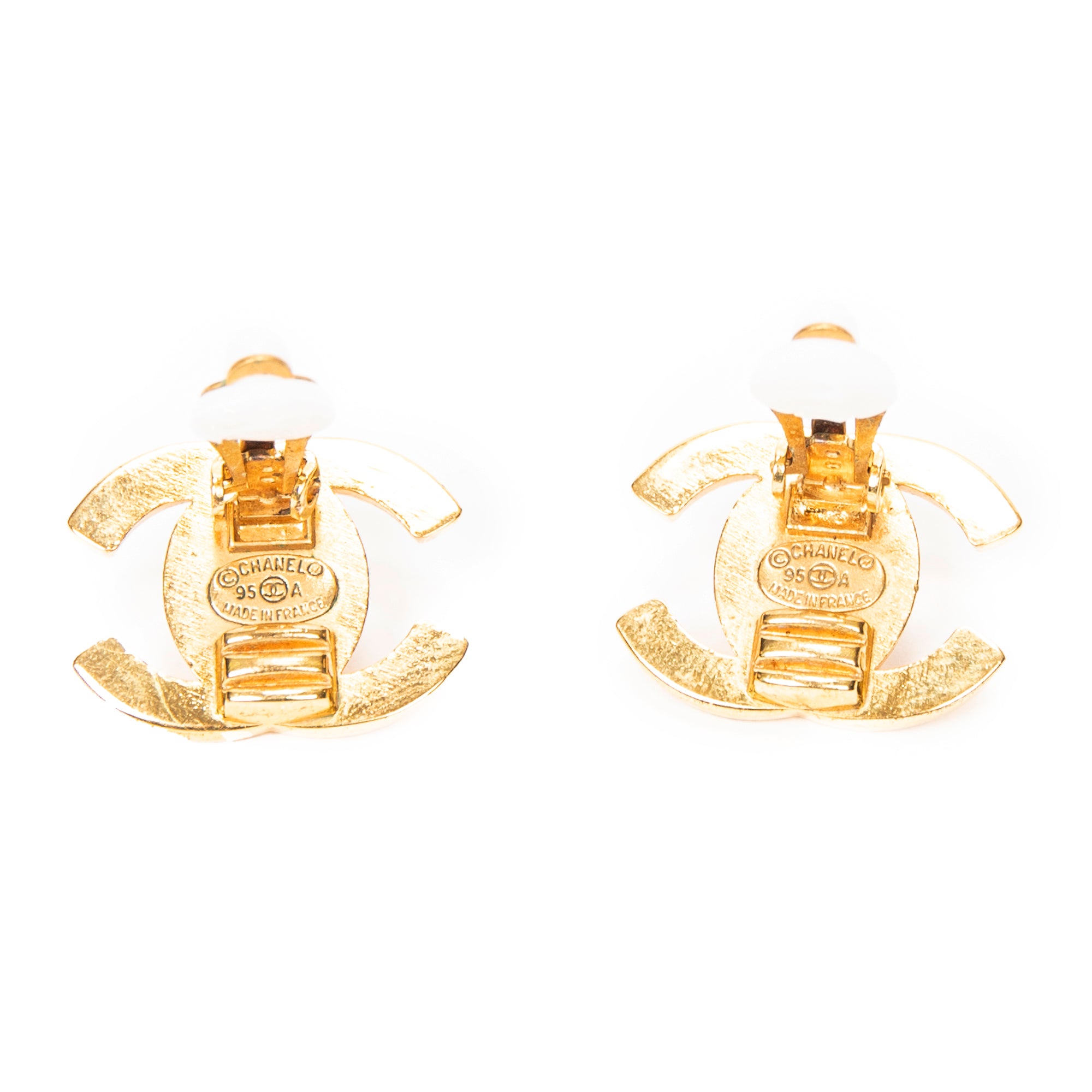 CC Turnlock Clip On Earrings 