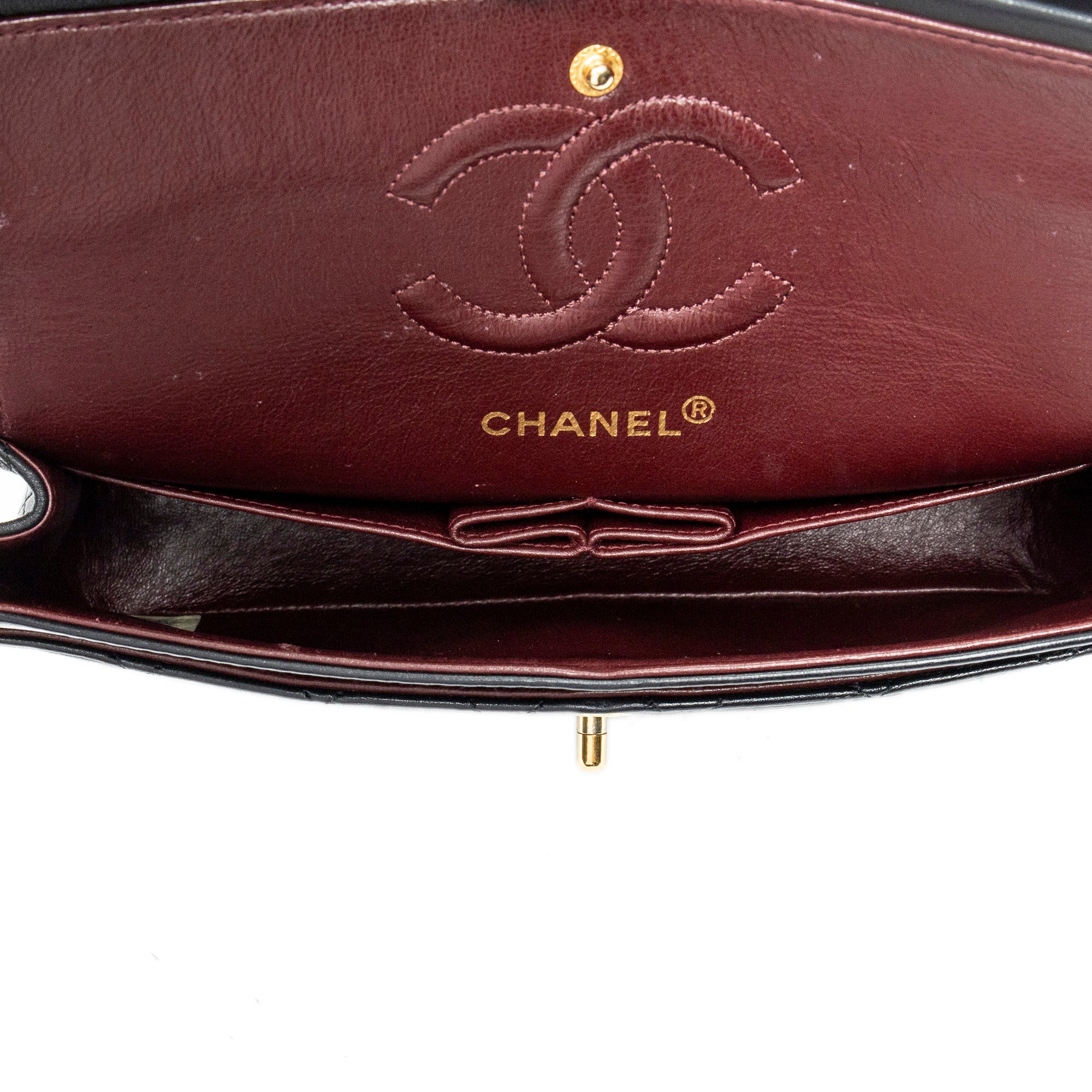 Classic Double Flap 23
