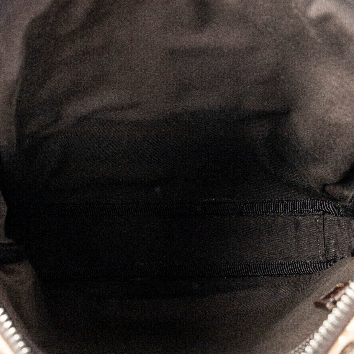 Front Pocket Messenger