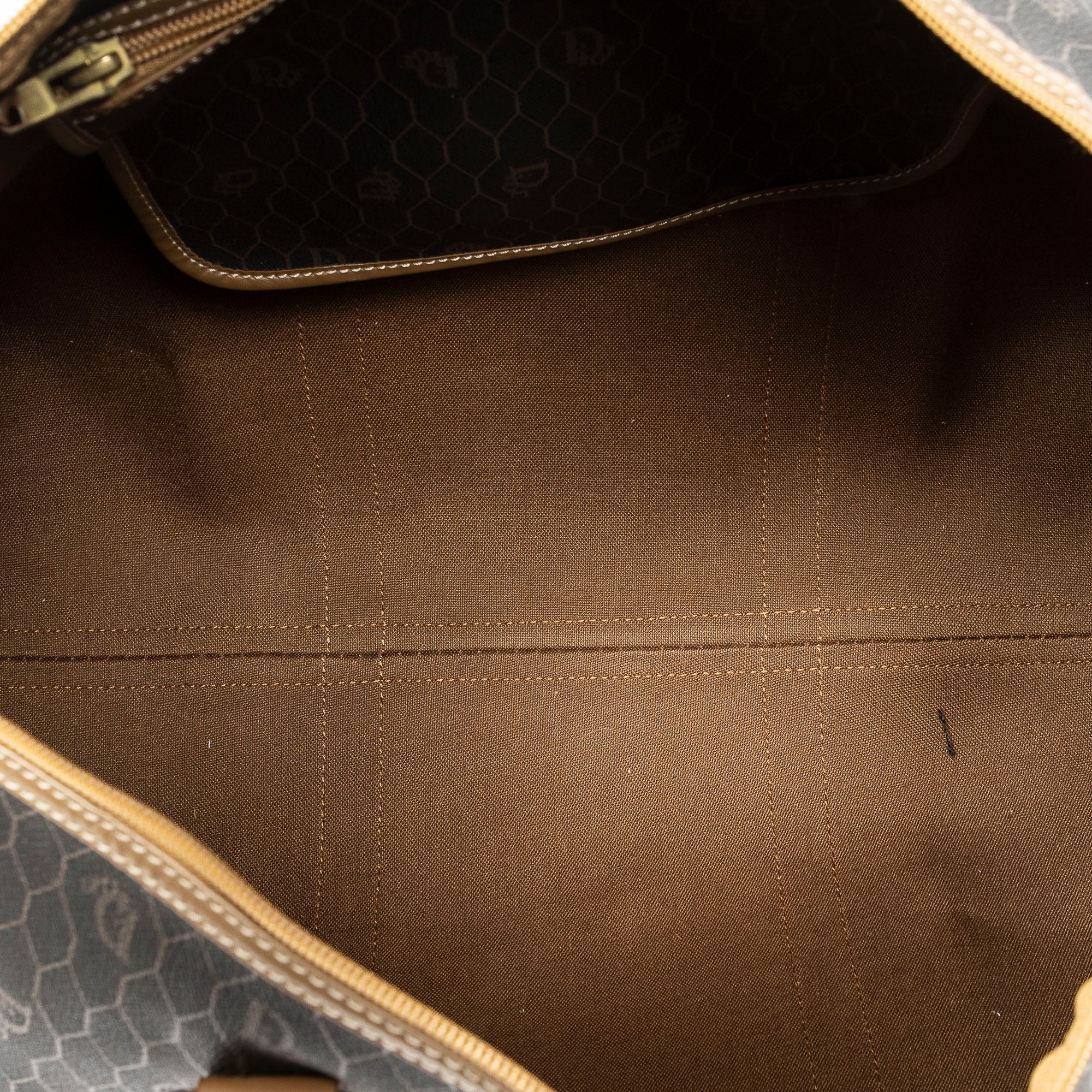 Medium Vintage Travel Boston 