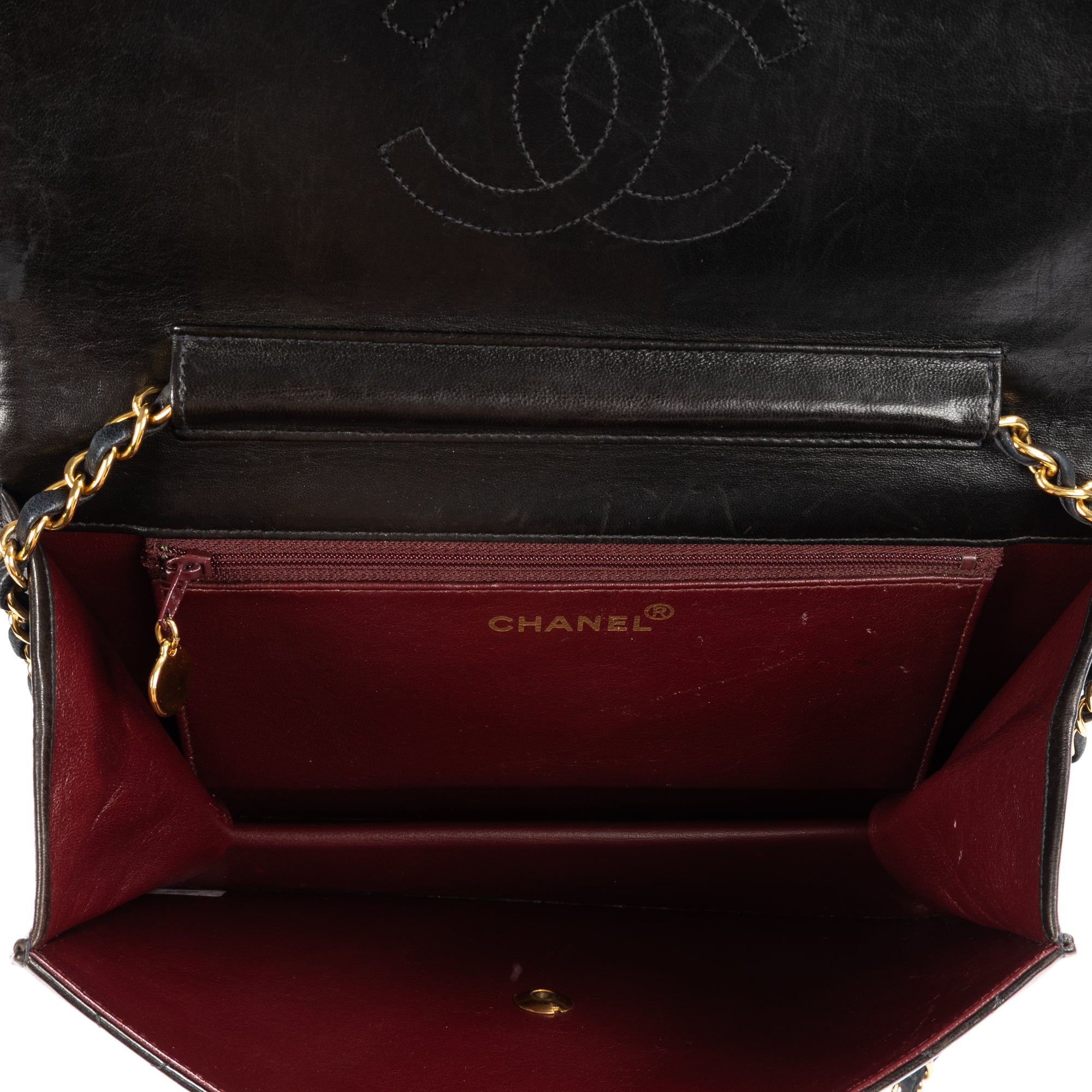 Vintage Push Lock Straight Flap 