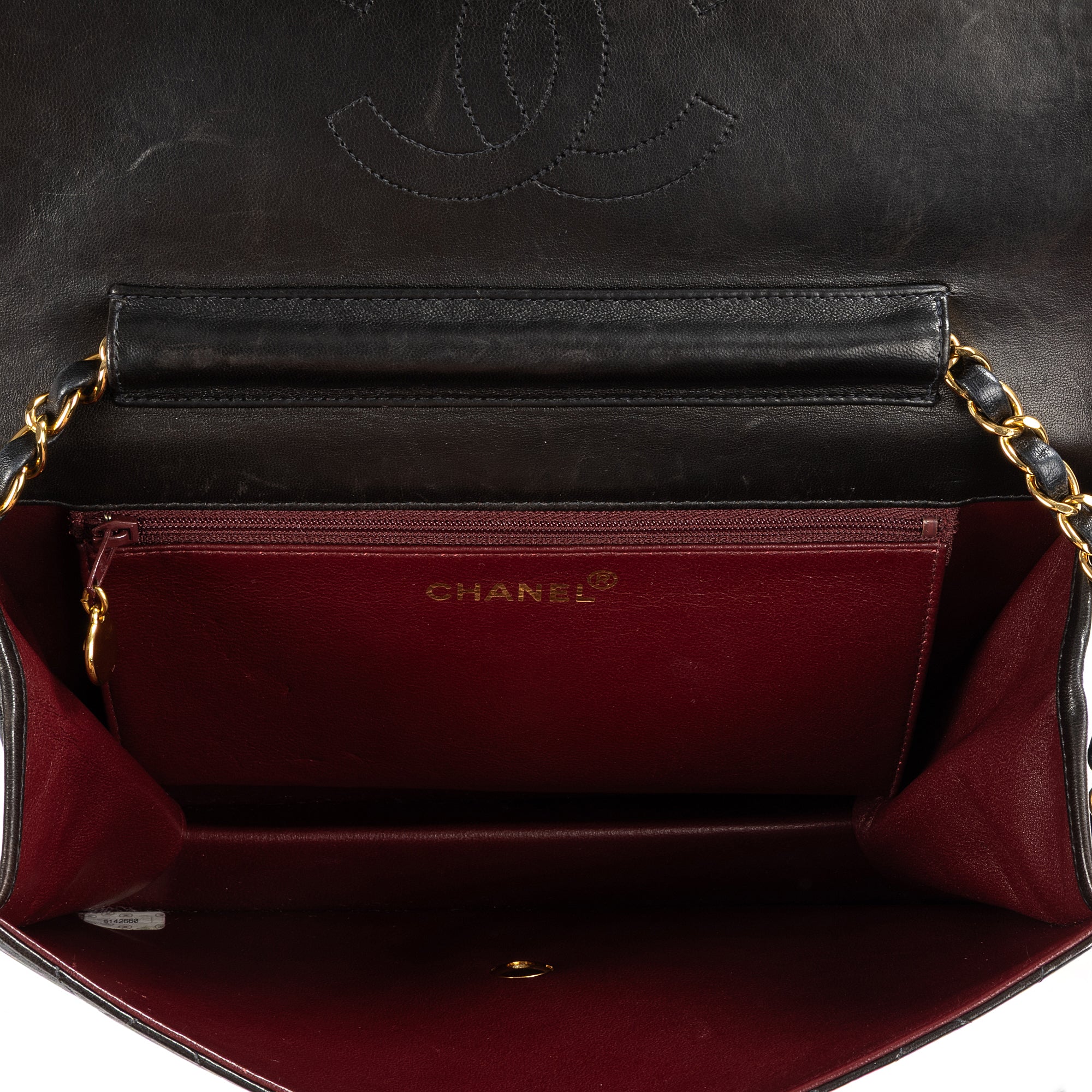Vintage Push Lock Straight Flap 