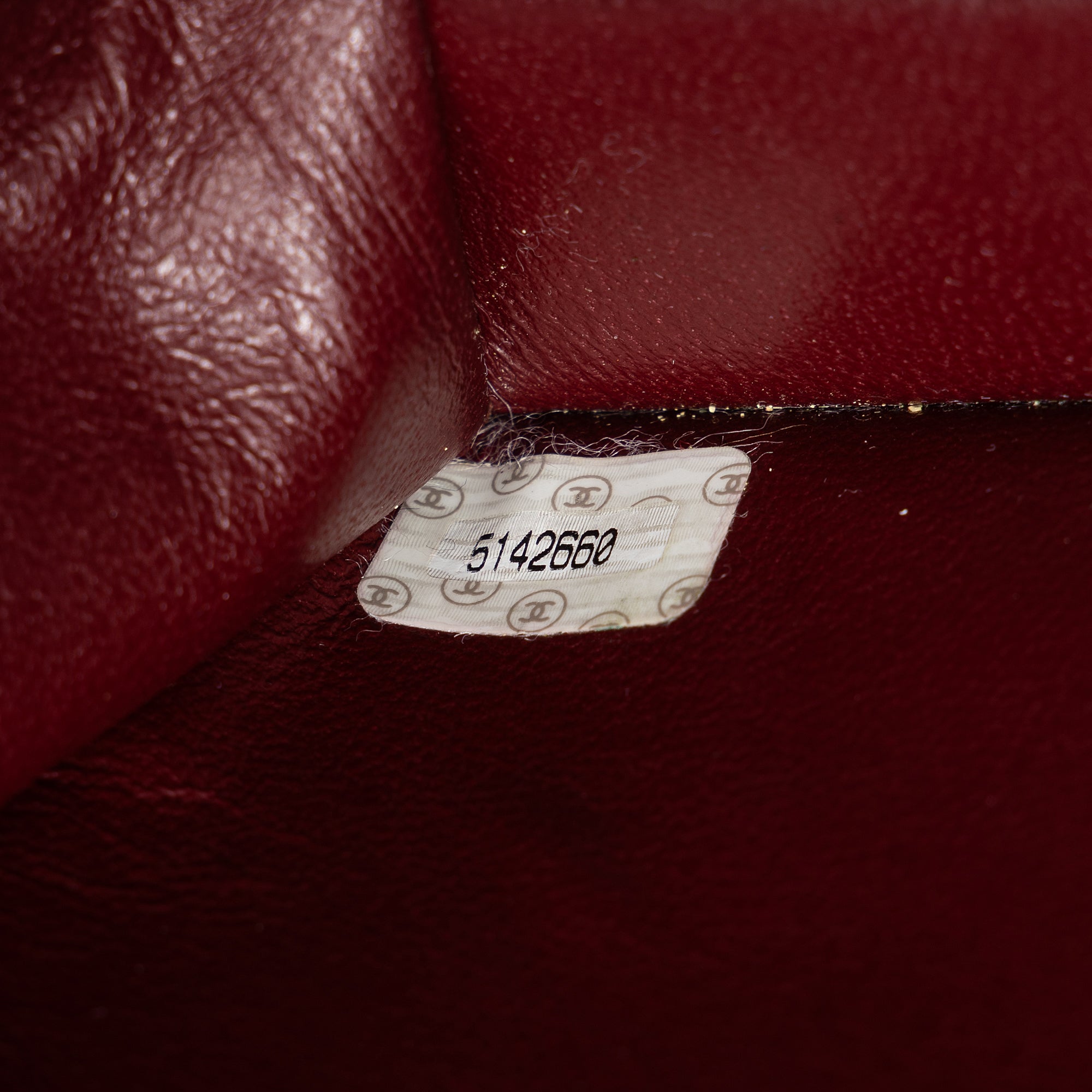 Vintage Push Lock Straight Flap 