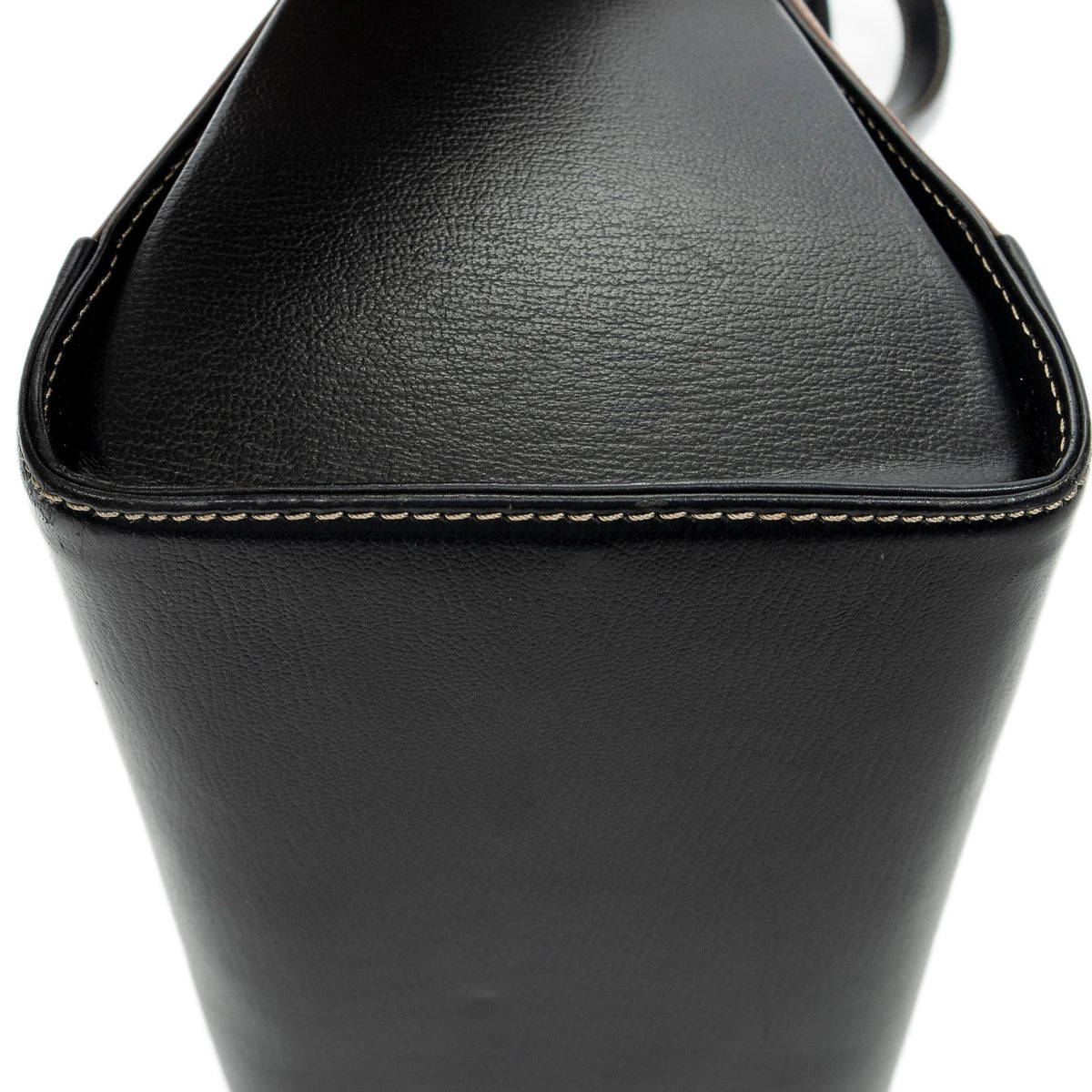 Velazquez Bucket Shoulder Bag
