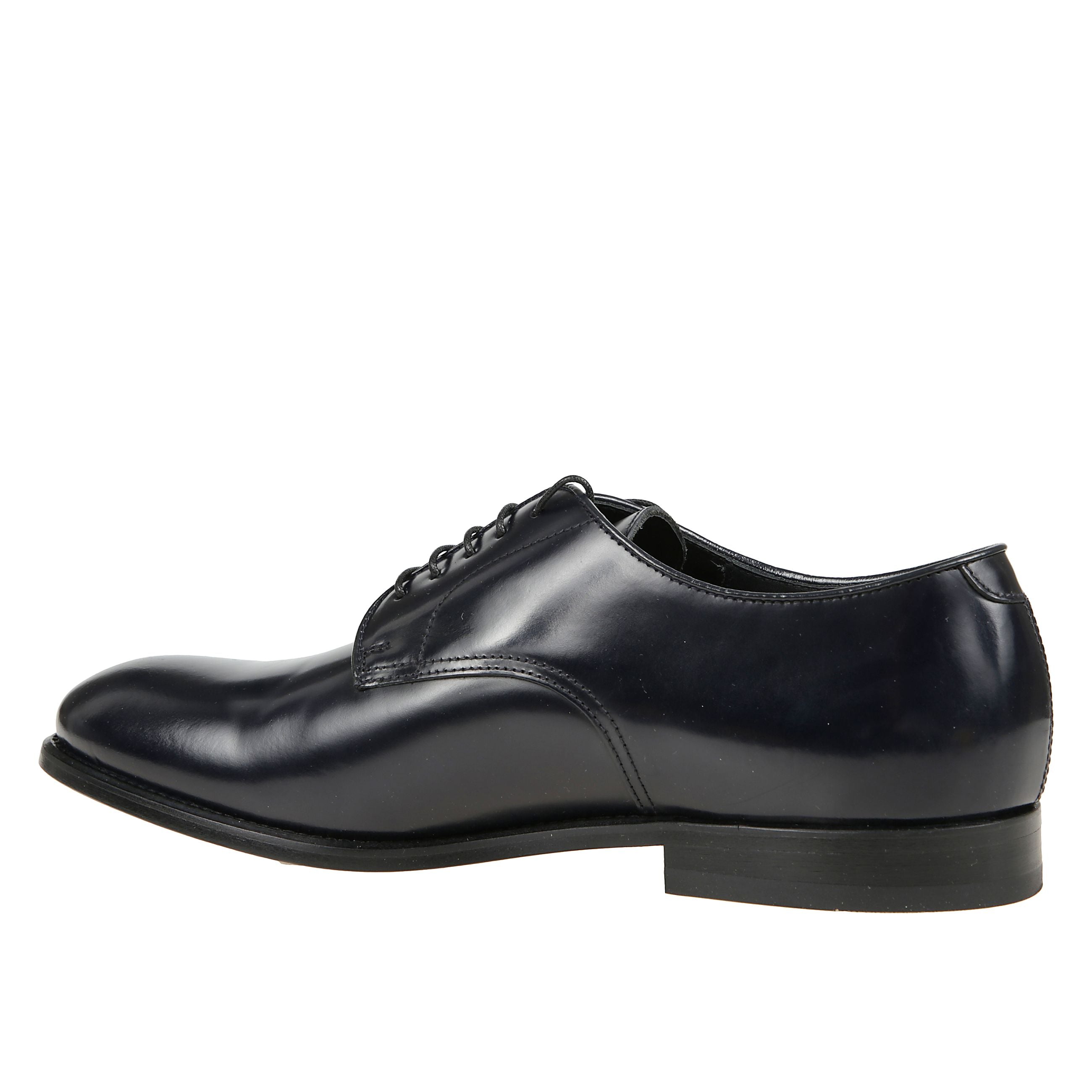 Stringate derby spazzolato.