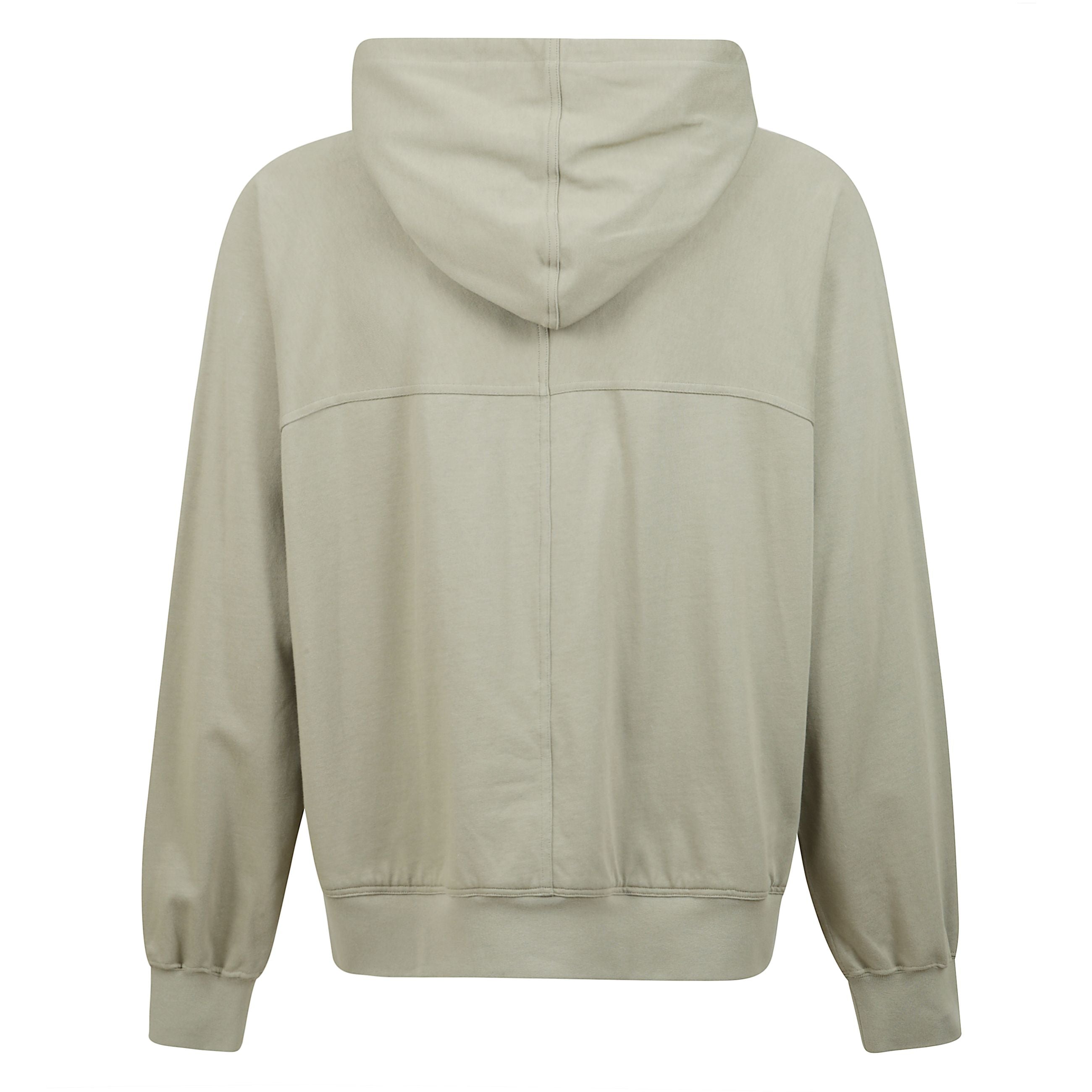 Vi presentiamo la felpa windbreaker della collezione di moda esclusiva, una creazione del rinomato designer rick owens. questa felpa d'eccezione, incanta con la sua vestibilitÃ  ampia e il cappuccio, sottolineando uno stile rilassato ma elegante.
realizza