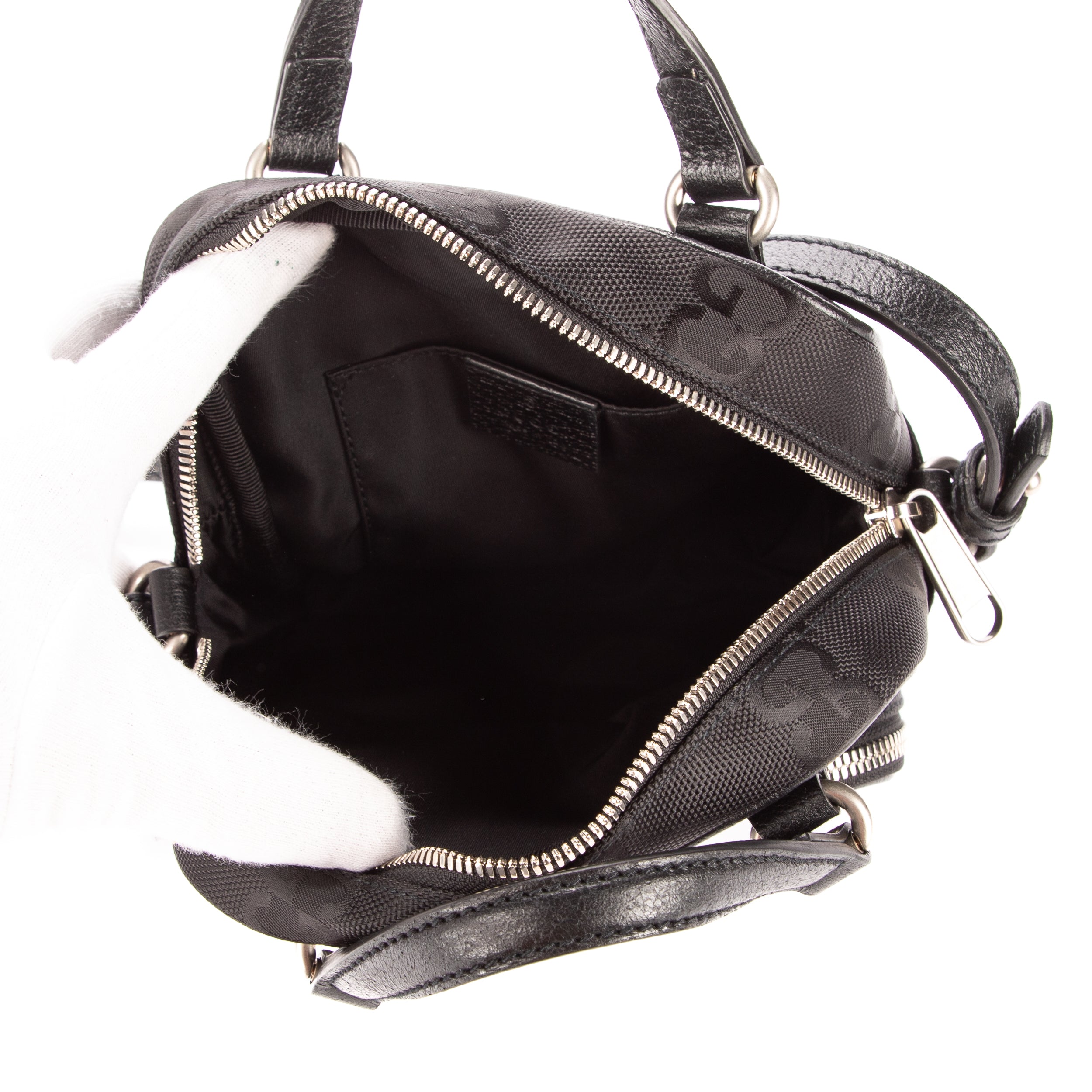 Crossbody front zip pocket 