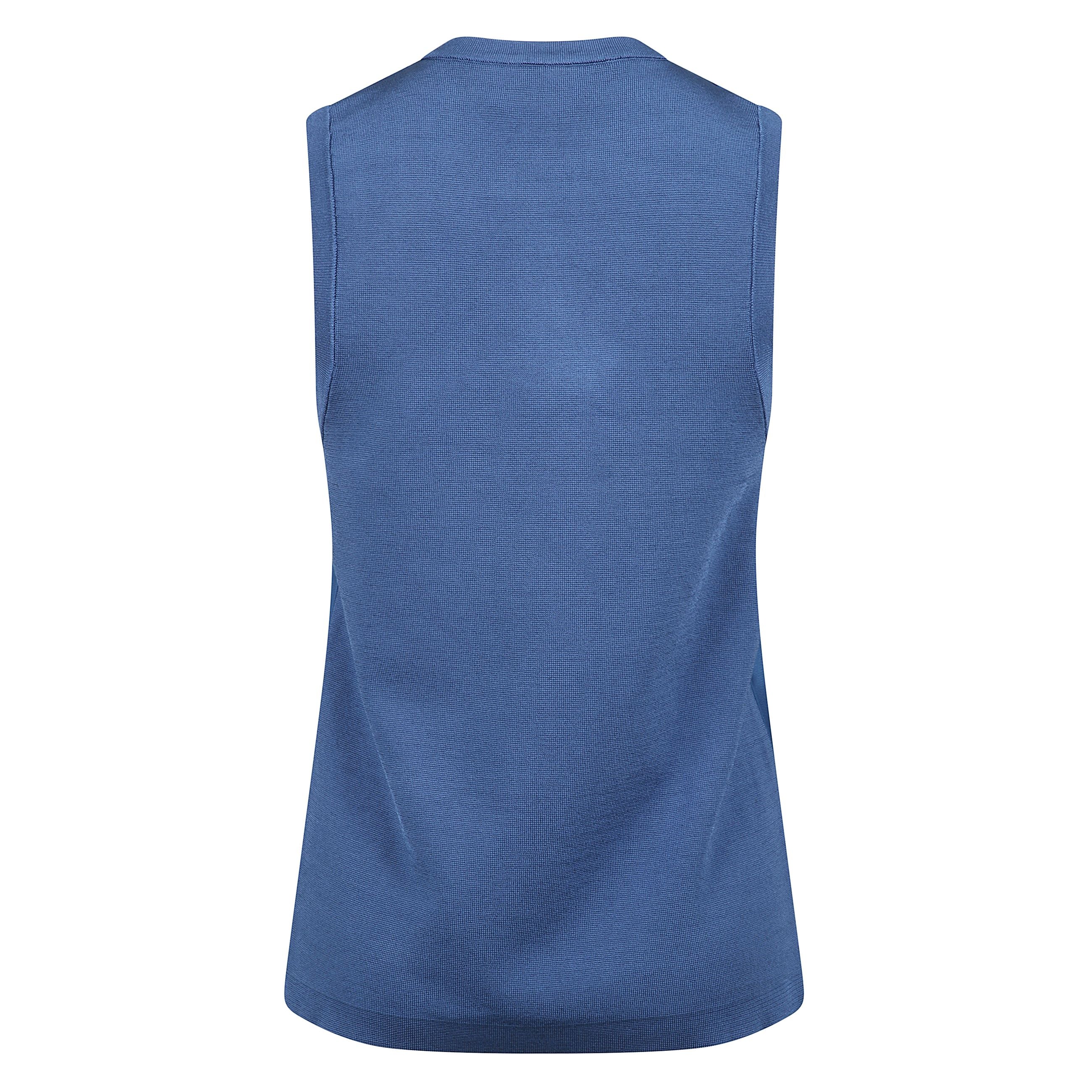 Top ria con tessuto frontale satinato ,scollo con design incrociato e tessuto sul retro in maglia.