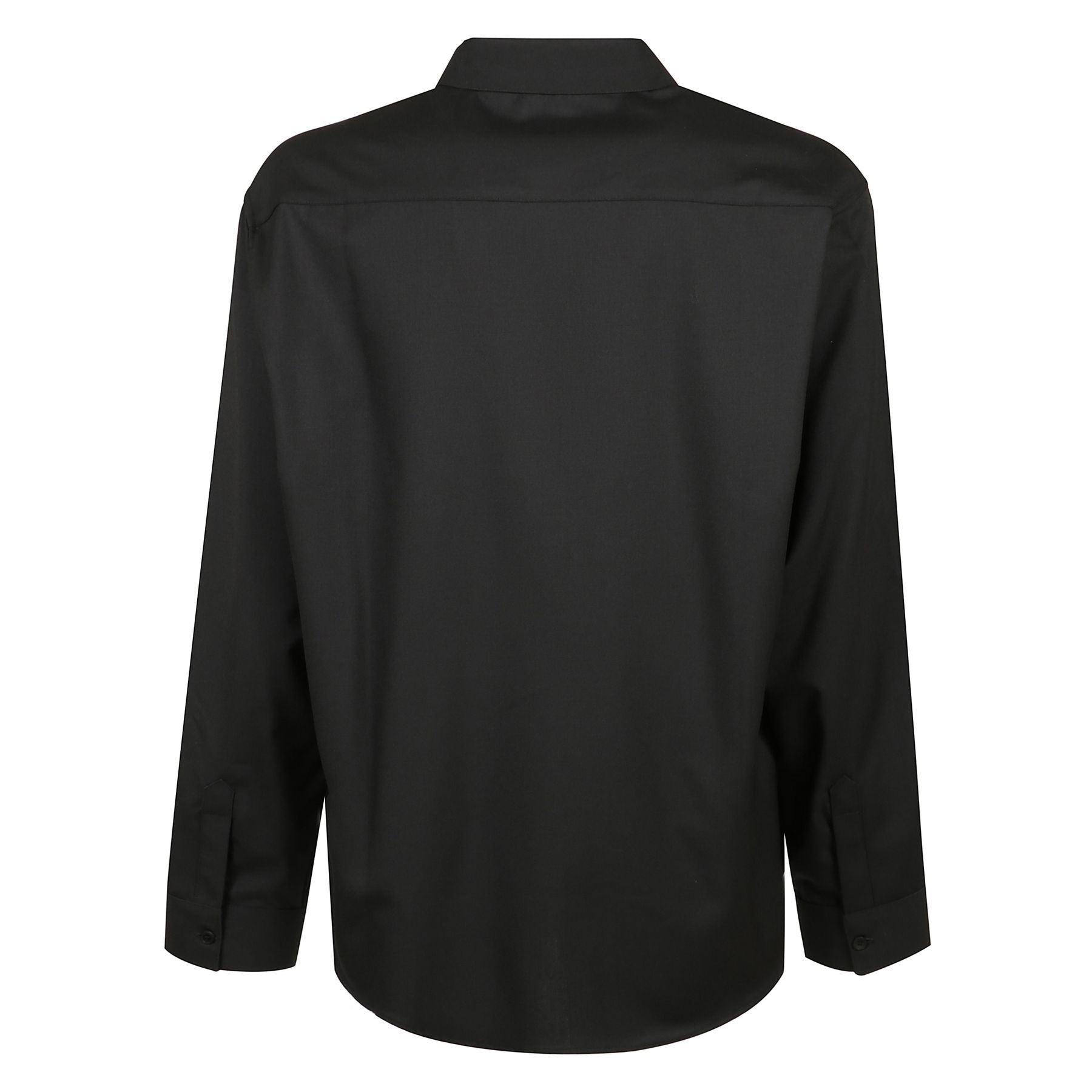 Camicia classica dal fit oversize con collo italiano, manica a giro scesa. chiusura a 7 bottoni. realizzata in flanella rasata.