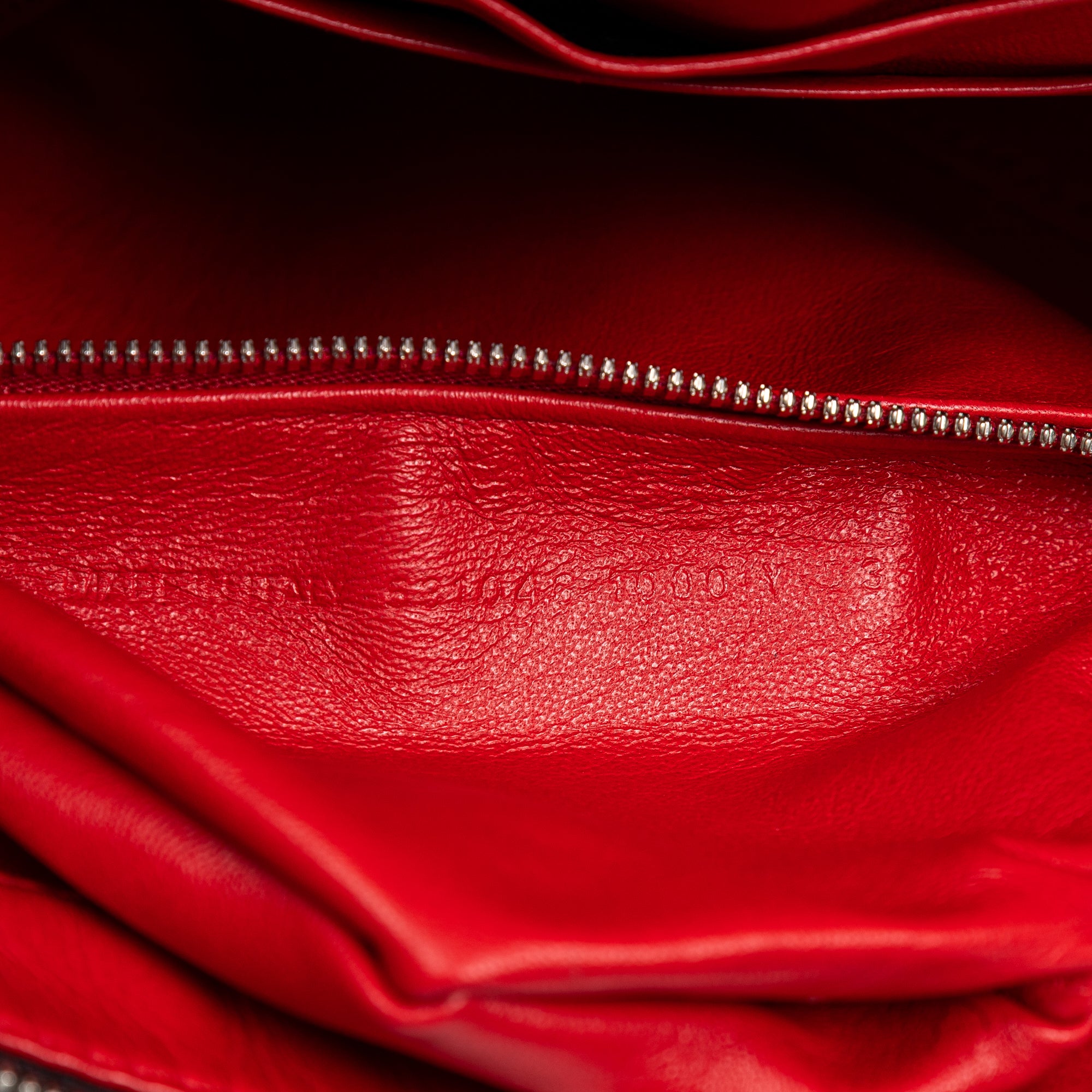 Tiangle Crossbody 