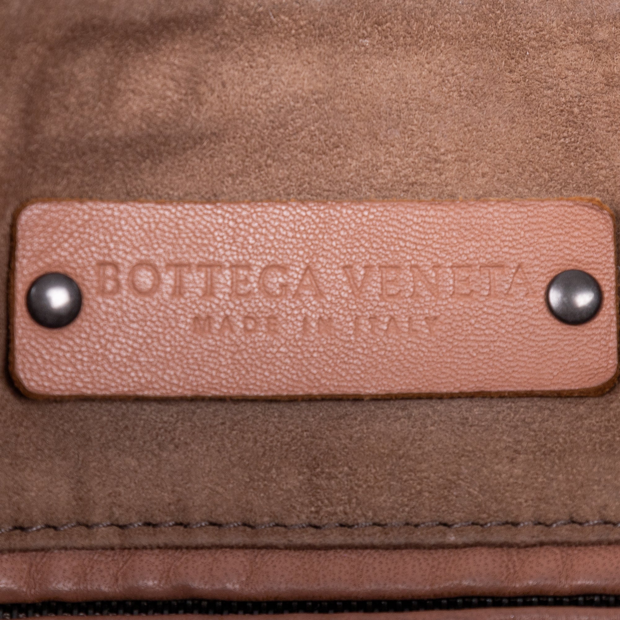 Osaka Crossbody 