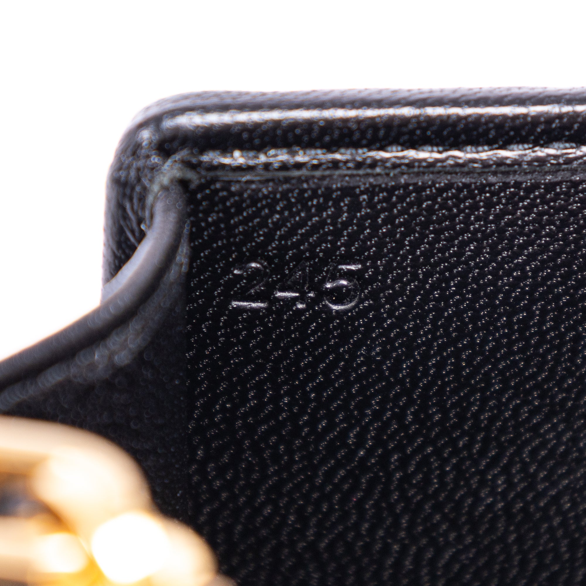 Matelasse Wallet On Chain 