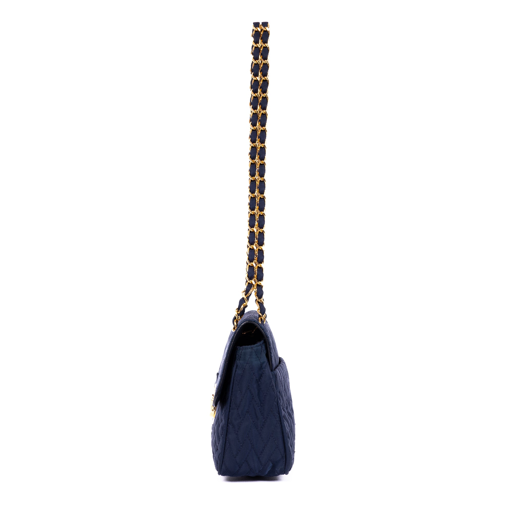 Chain Flap Crossbody 
