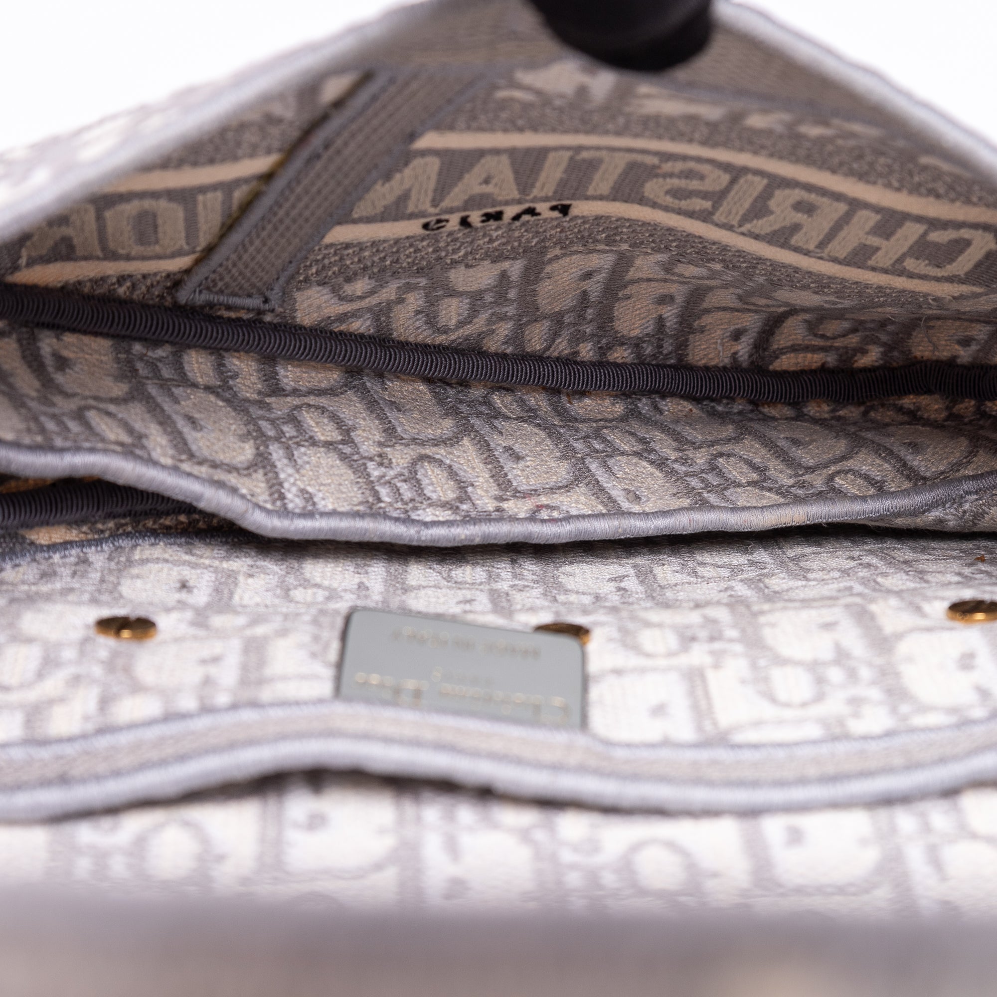 Classic Saddle Bag 