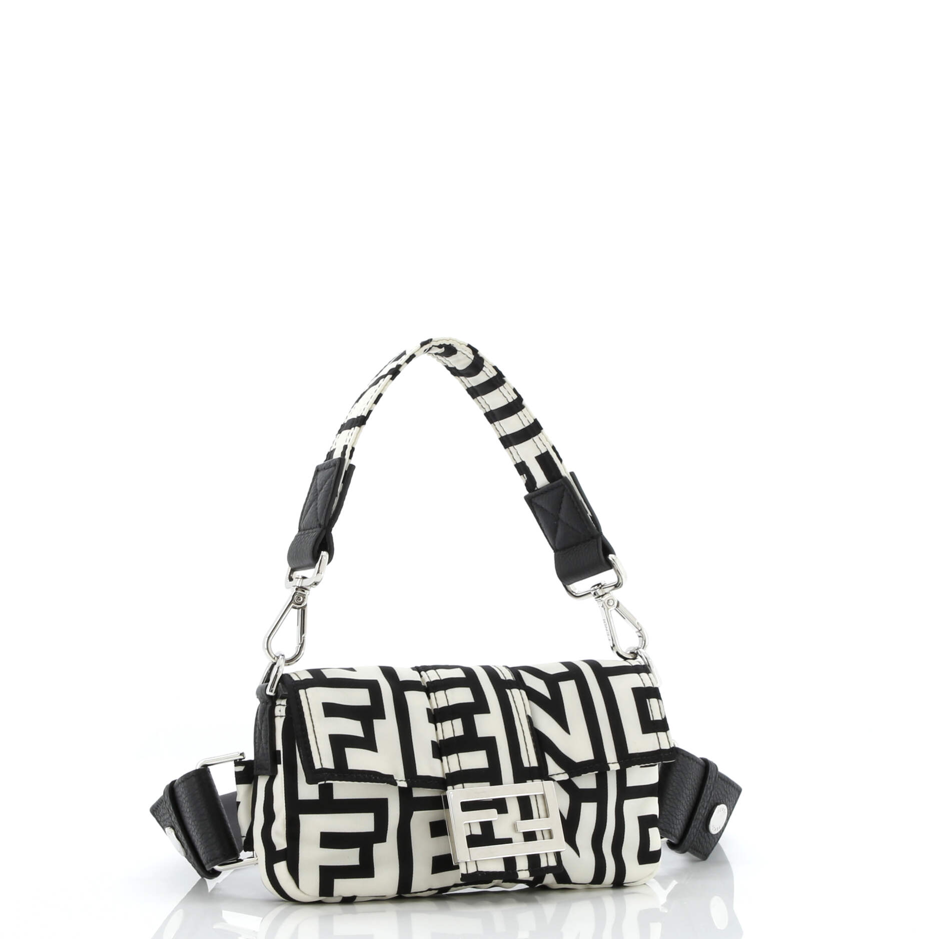 Marc Jacobs Baguette NM 