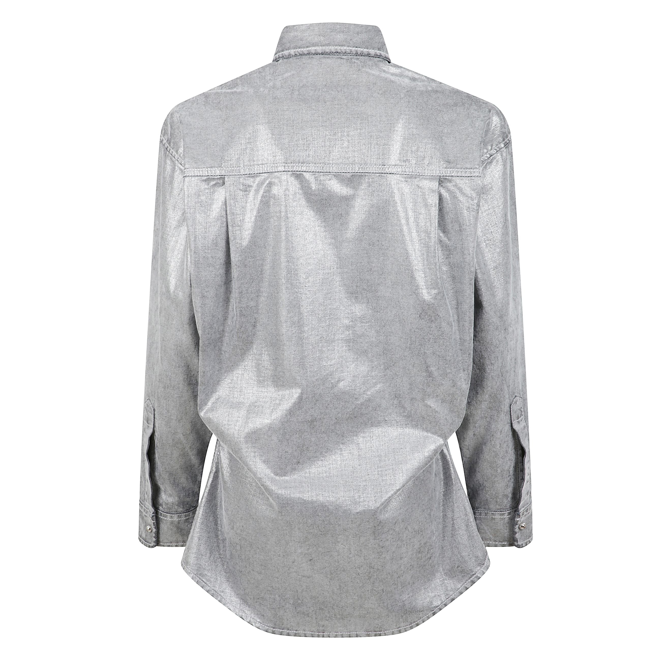 Camicia con finitura effetto laminato e orlo arrotondato. colletto classico, chiusura frontale e polsini con bottoni a pressione.