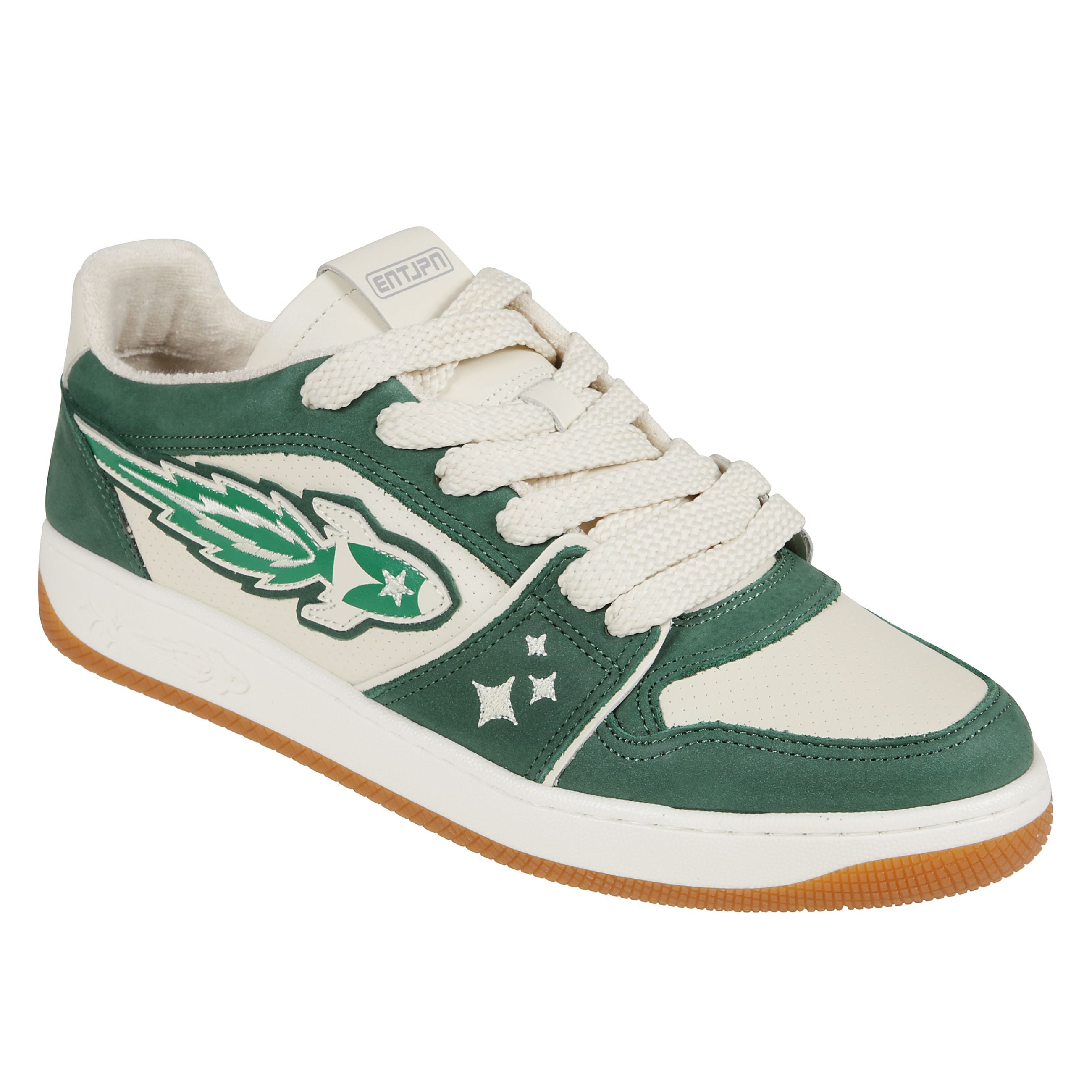 Sneakers con logo ricamato.