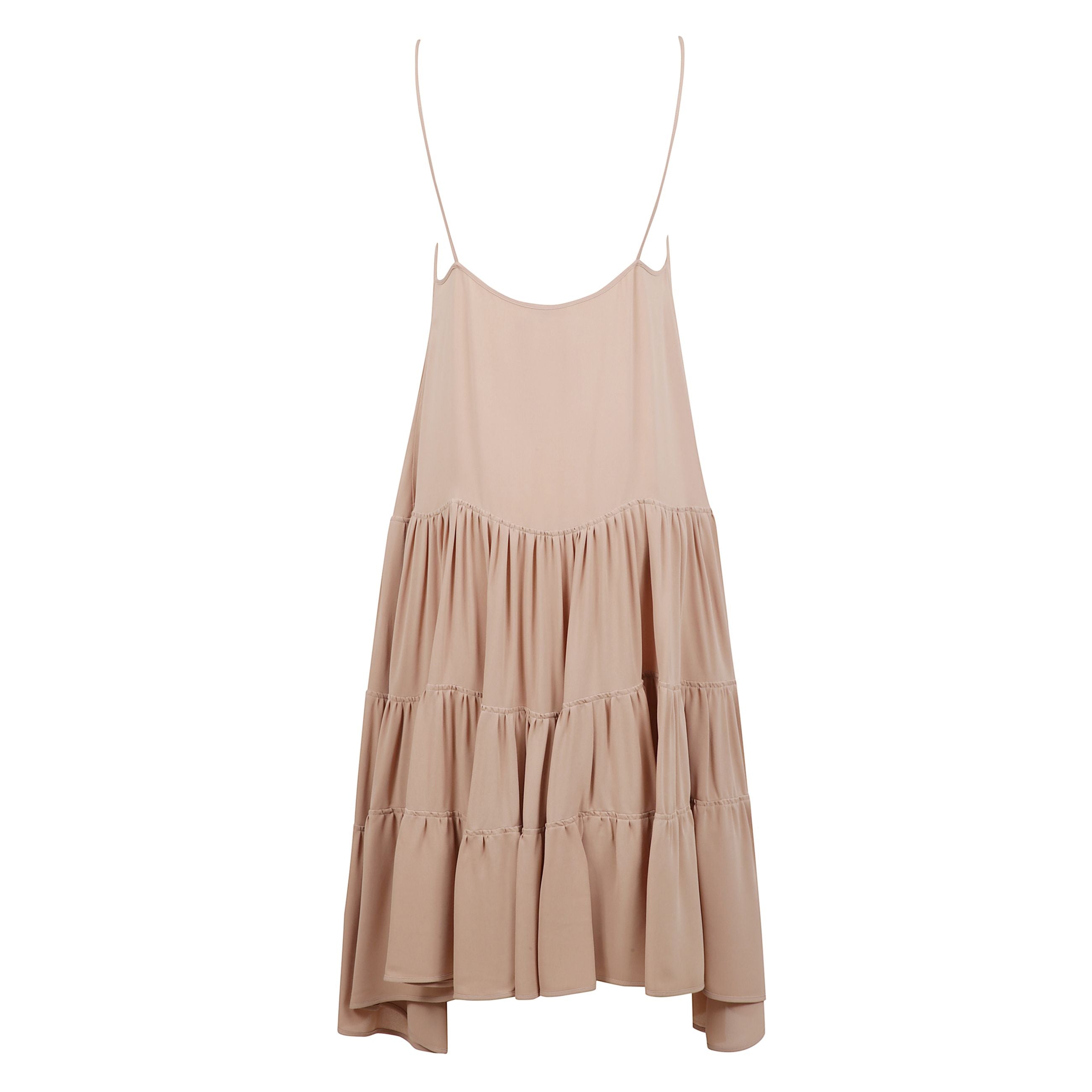 Abito lungo firmato nÂ°21 realizzato in voile fluido color nude, il modello presenta una linea scivolata impreziosita da spalline sottili e da uno scollo a v delicato, che valorizza con discrezione la silhouette.
la parte inferiore dell'abito Ã¨ costruita